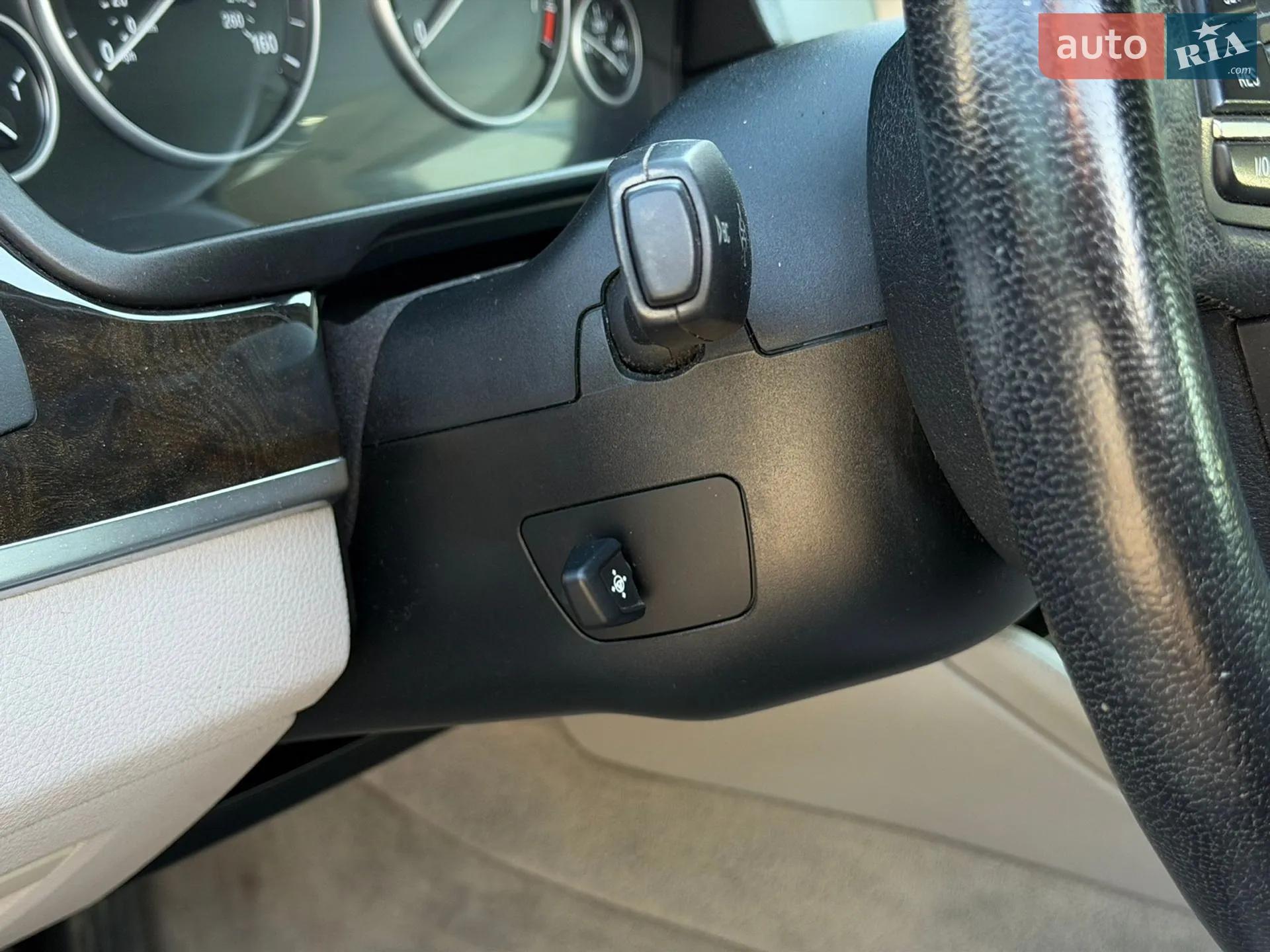 2010 BMW 5er - мініатюра 13