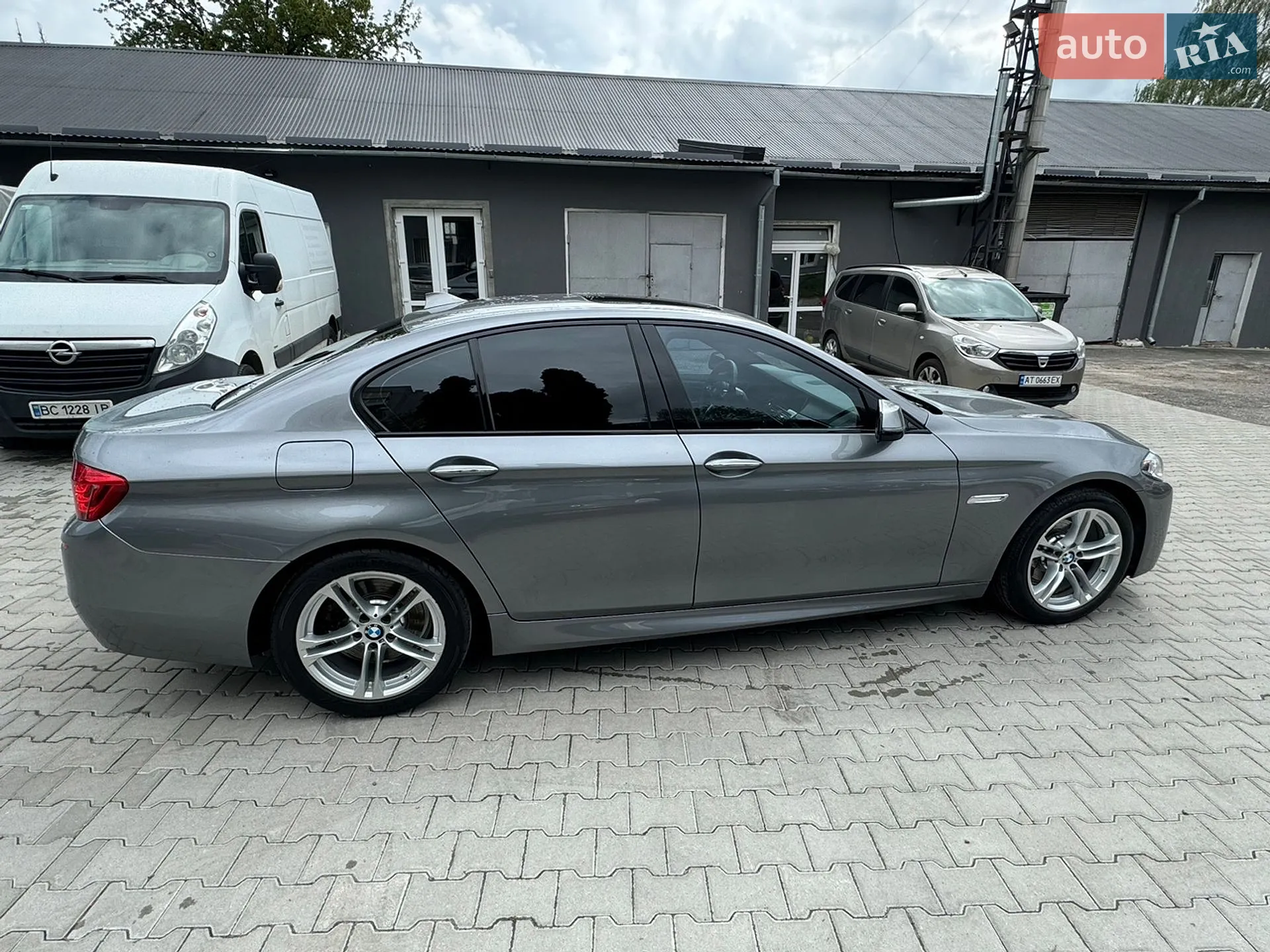 2015 BMW 5er - мініатюра 7