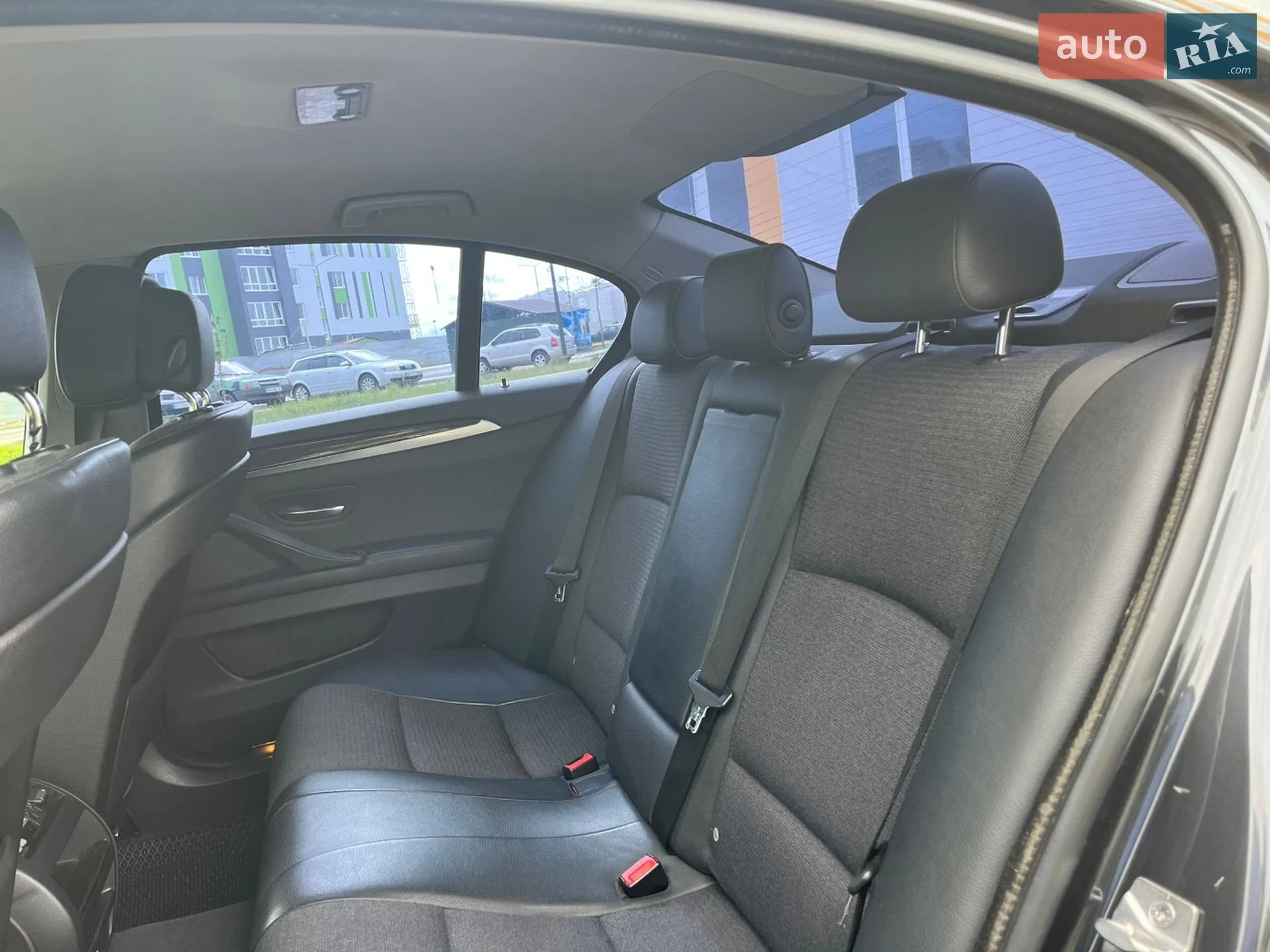 2011 BMW 5er - мініатюра 28