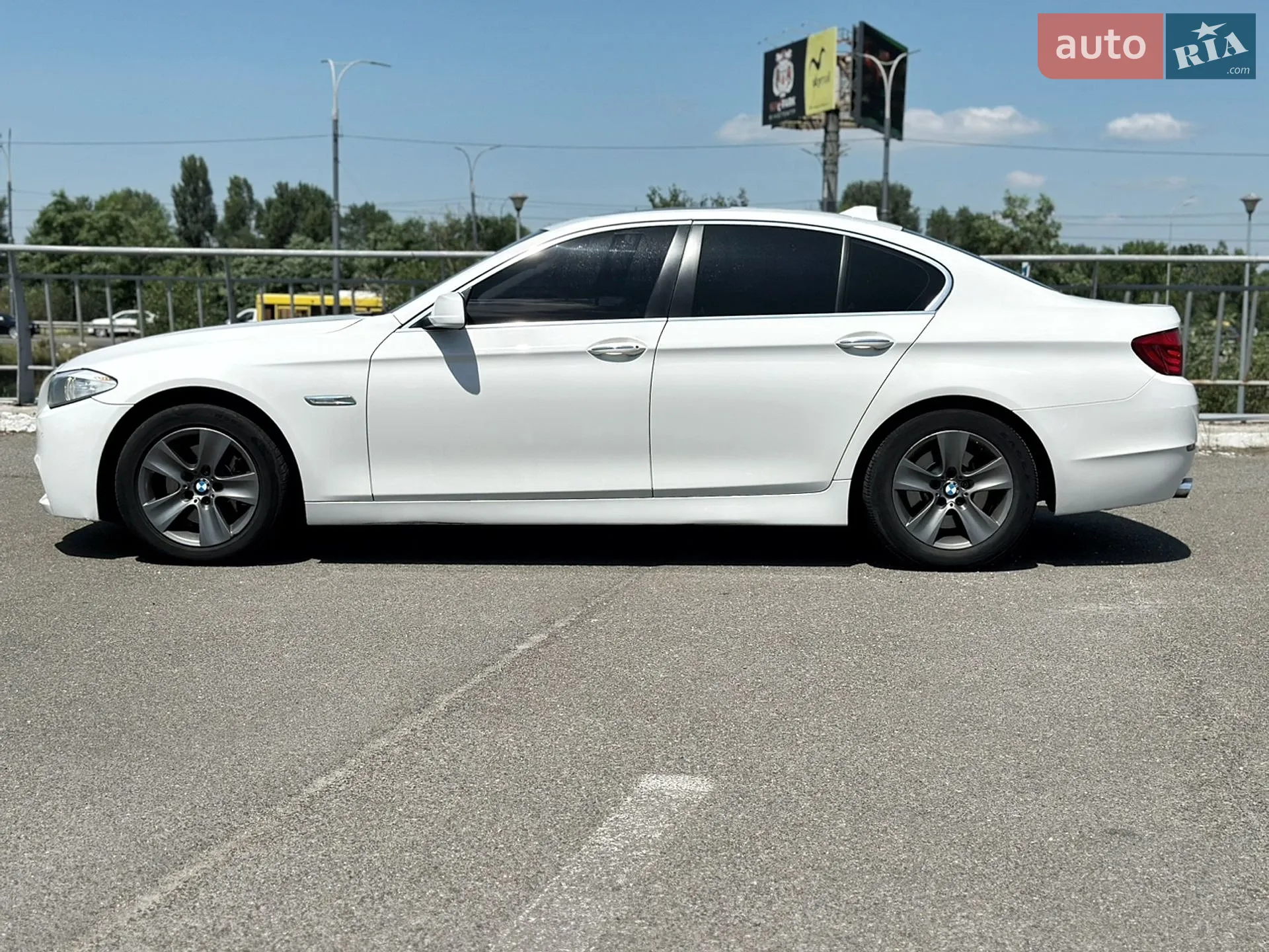 2012 BMW 5er - мініатюра 14