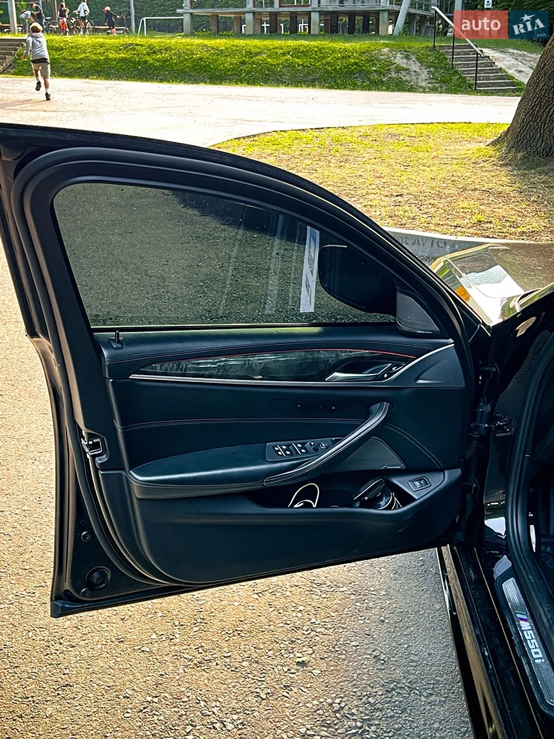 2020 BMW 5er - мініатюра 23