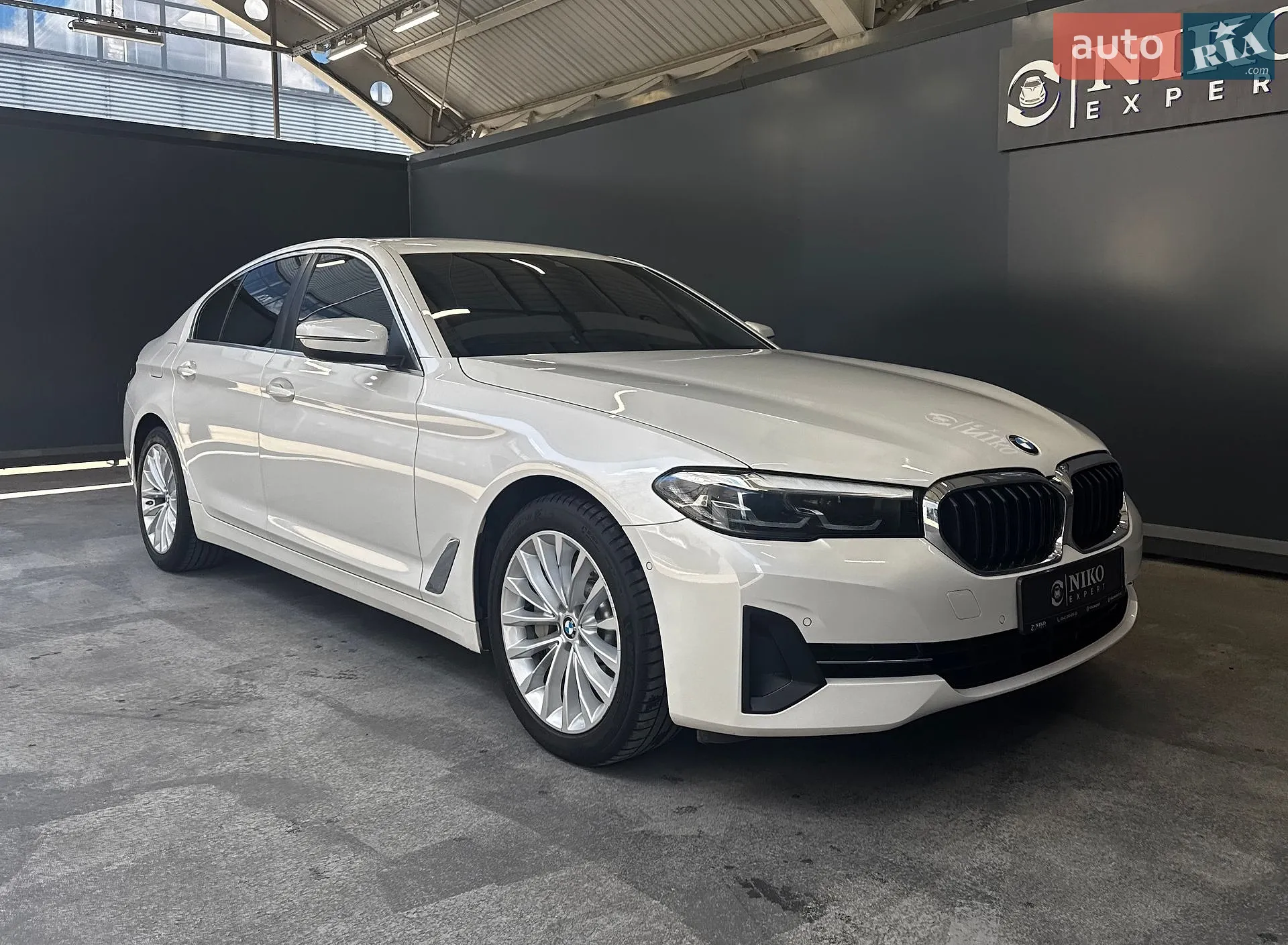 2021 BMW 5er - мініатюра 17