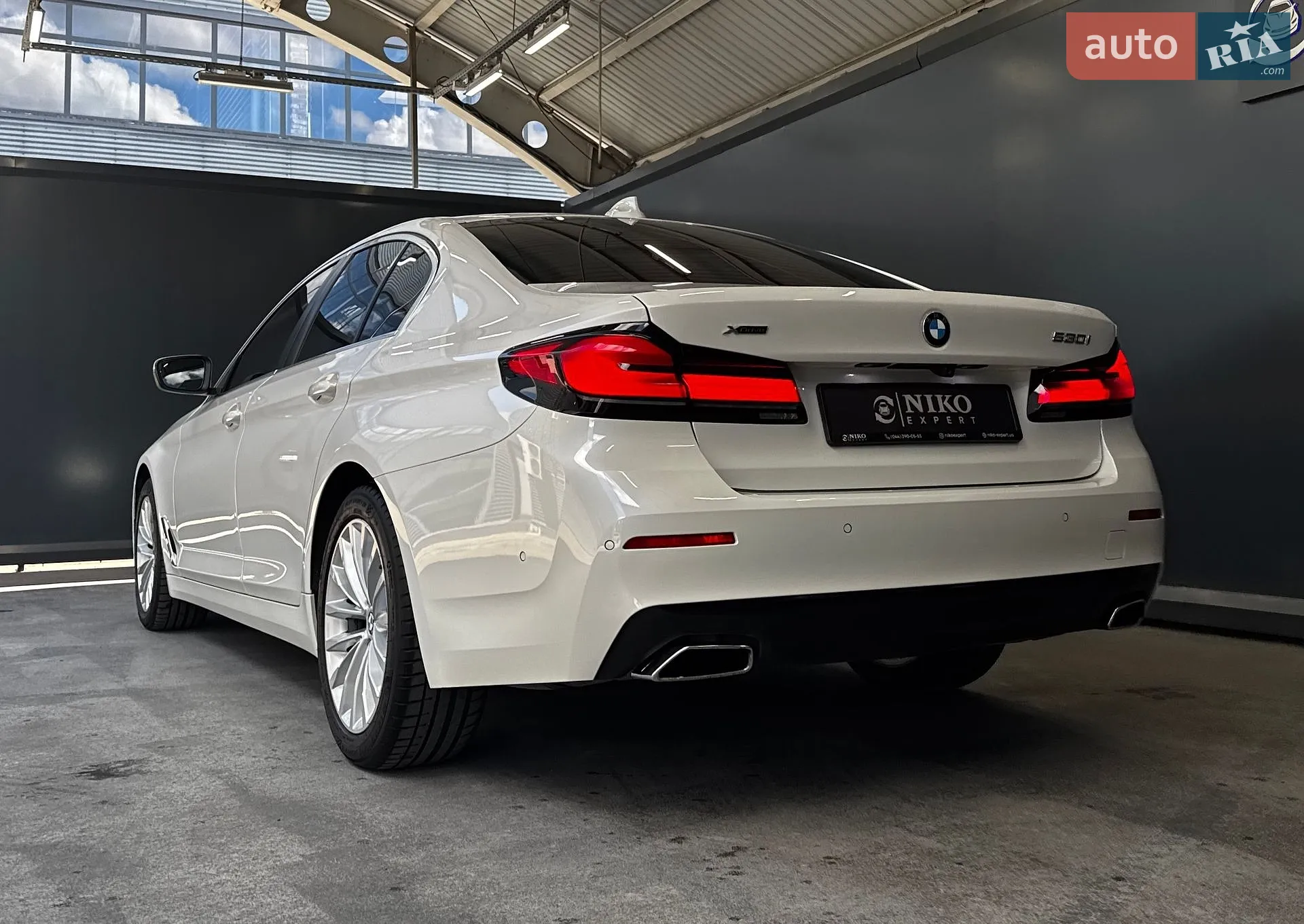 2021 BMW 5er - мініатюра 10