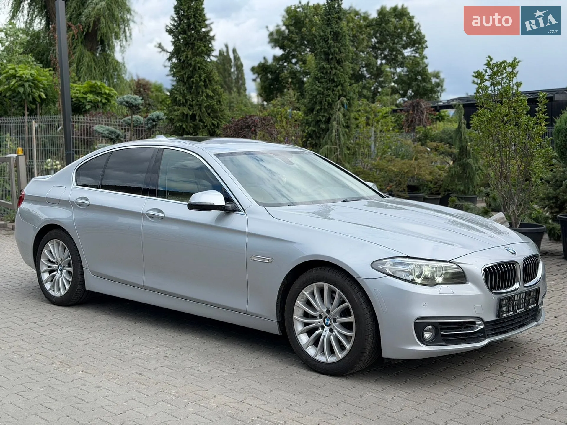 2015 BMW 5er - мініатюра 6
