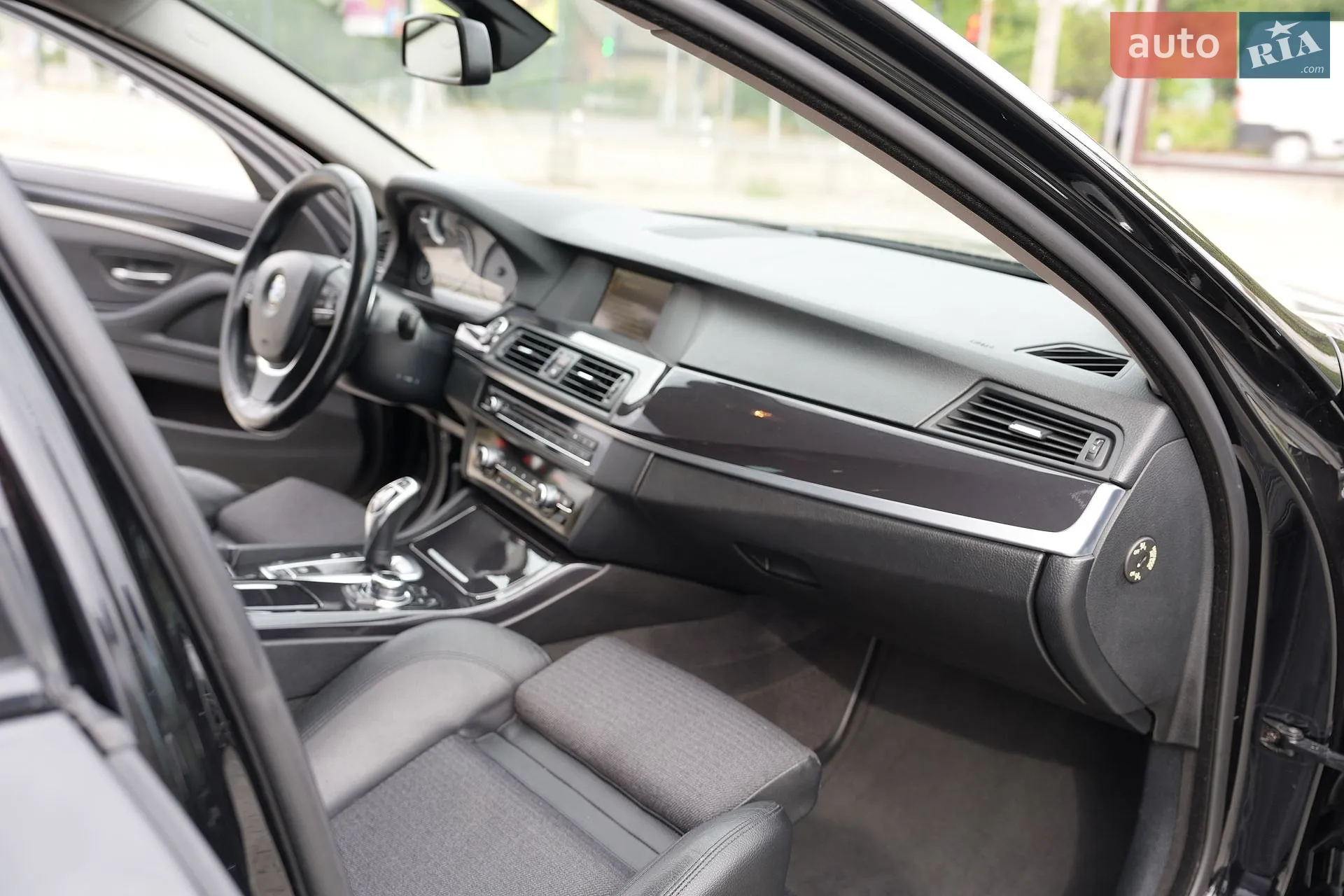 2013 BMW 5er - мініатюра 37
