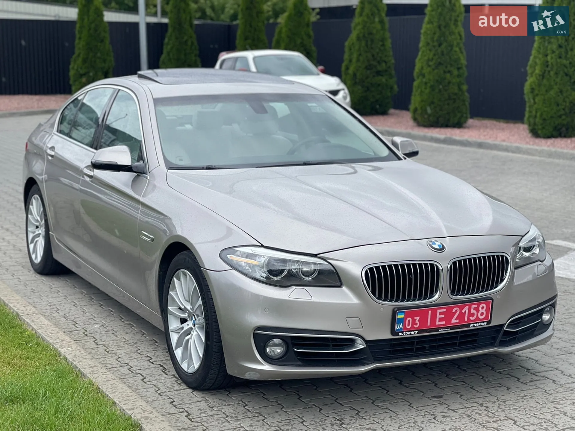 2014 BMW 5er - мініатюра 4