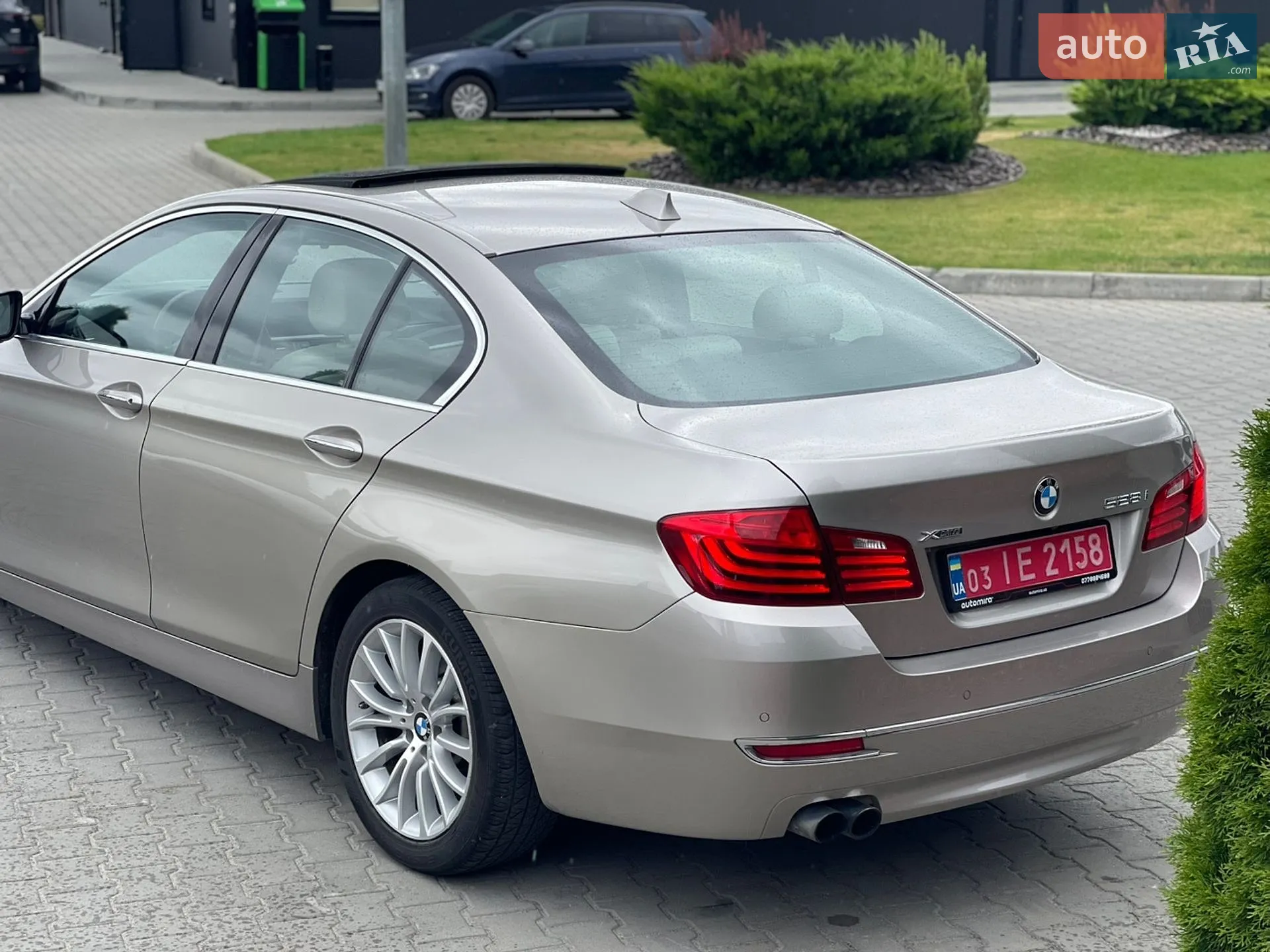 2014 BMW 5er - мініатюра 14