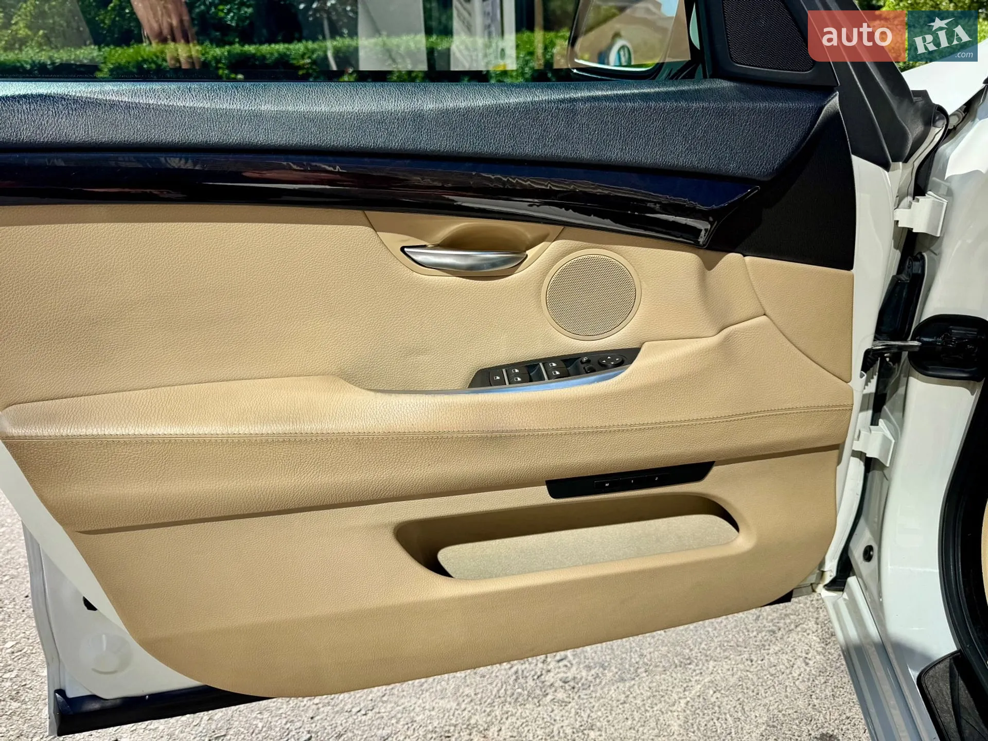 2011 BMW 5er - мініатюра 16