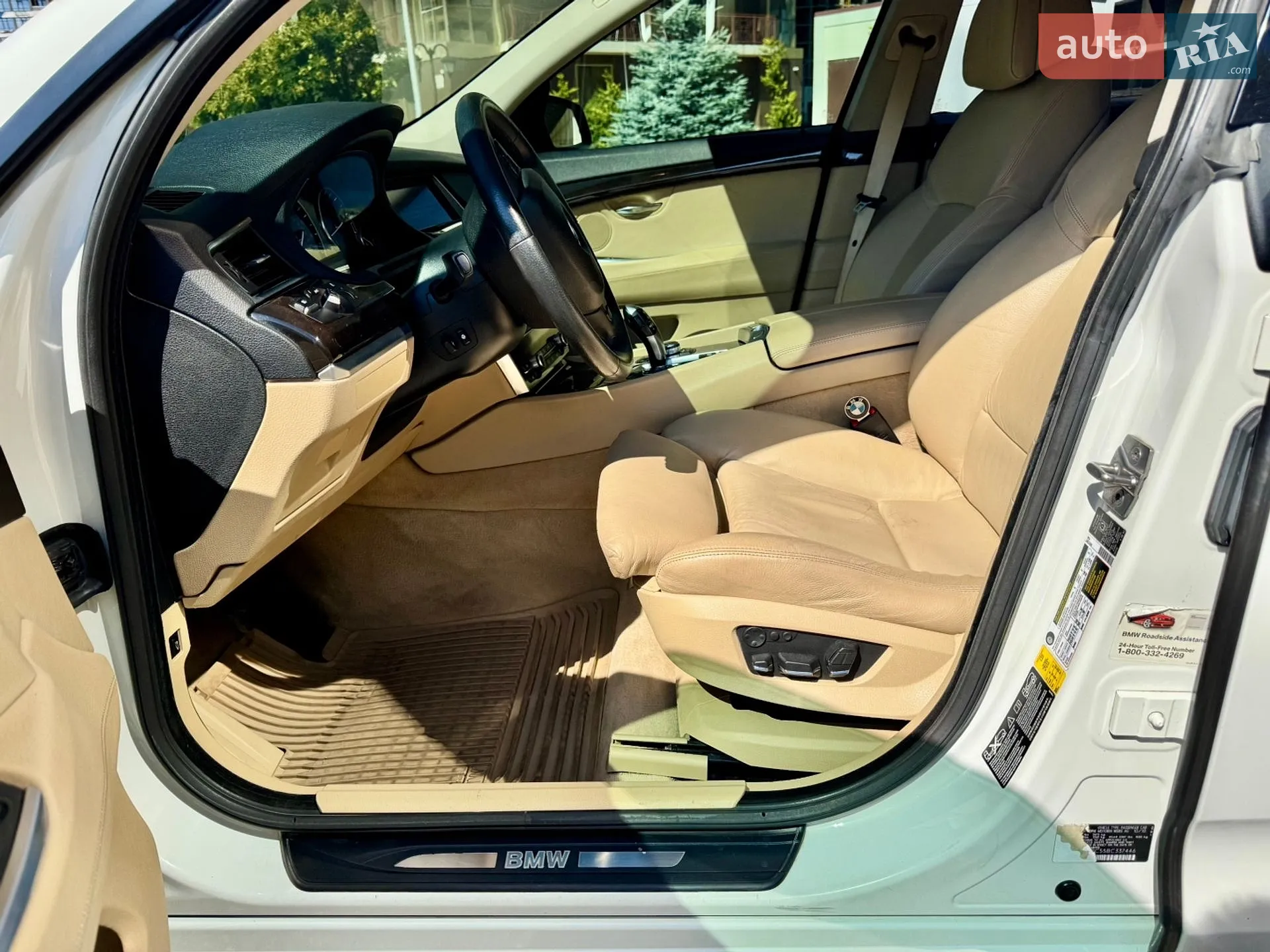 2011 BMW 5er - мініатюра 18