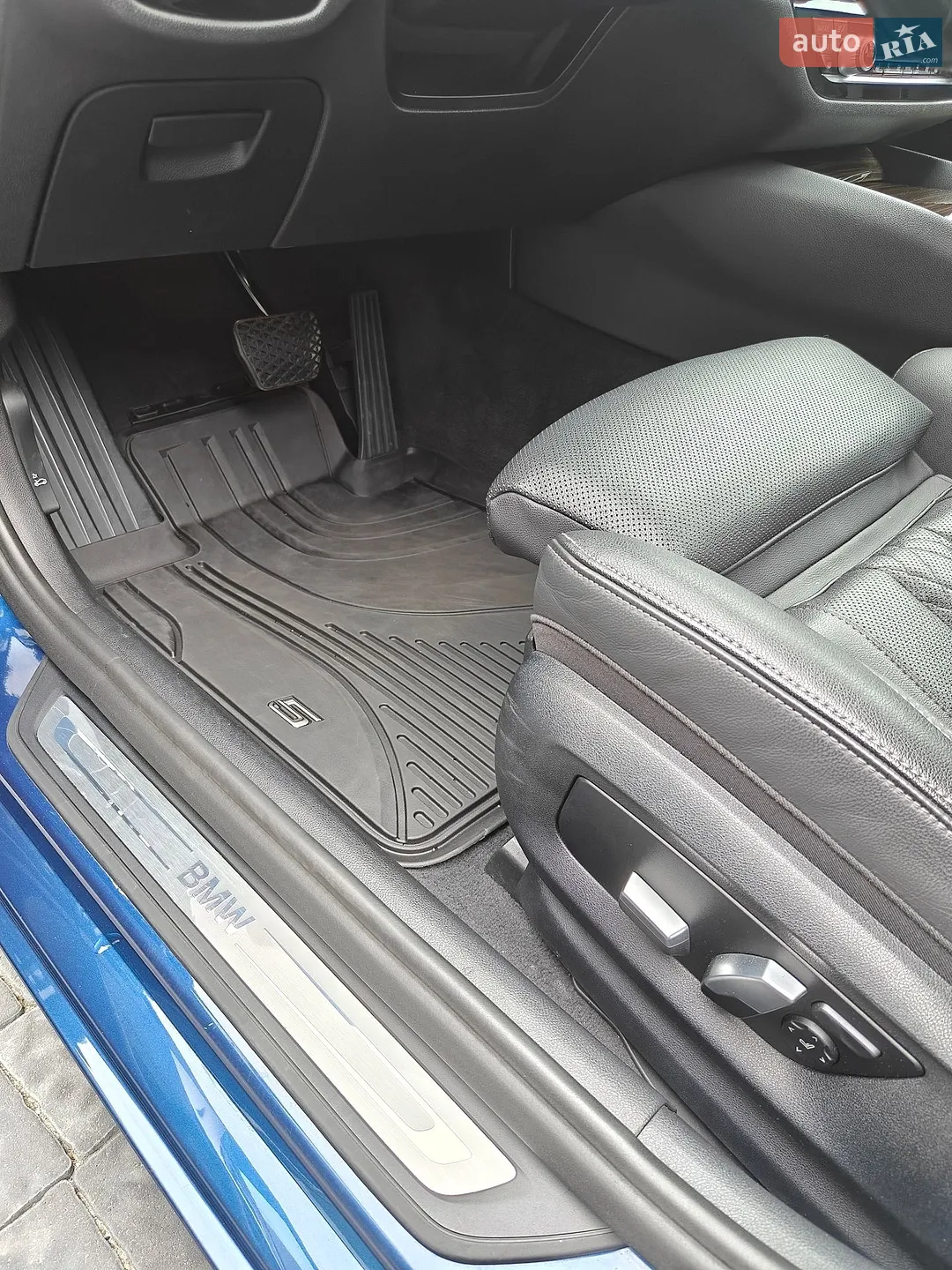 2020 BMW 5er - мініатюра 12