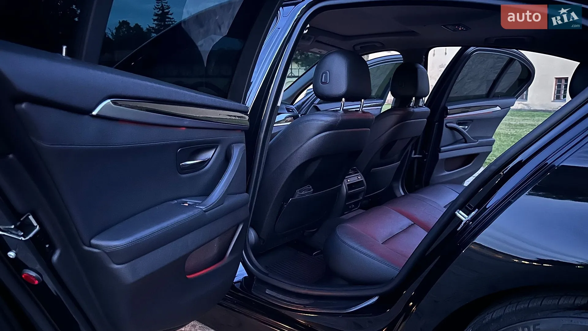 2013 BMW 5er - мініатюра 8