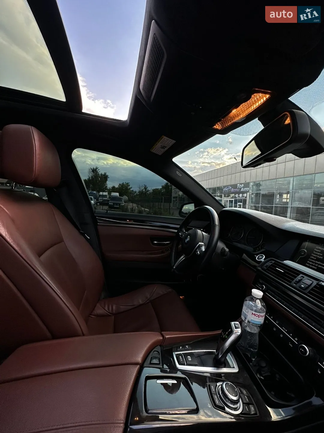 2010 BMW 5er - мініатюра 11