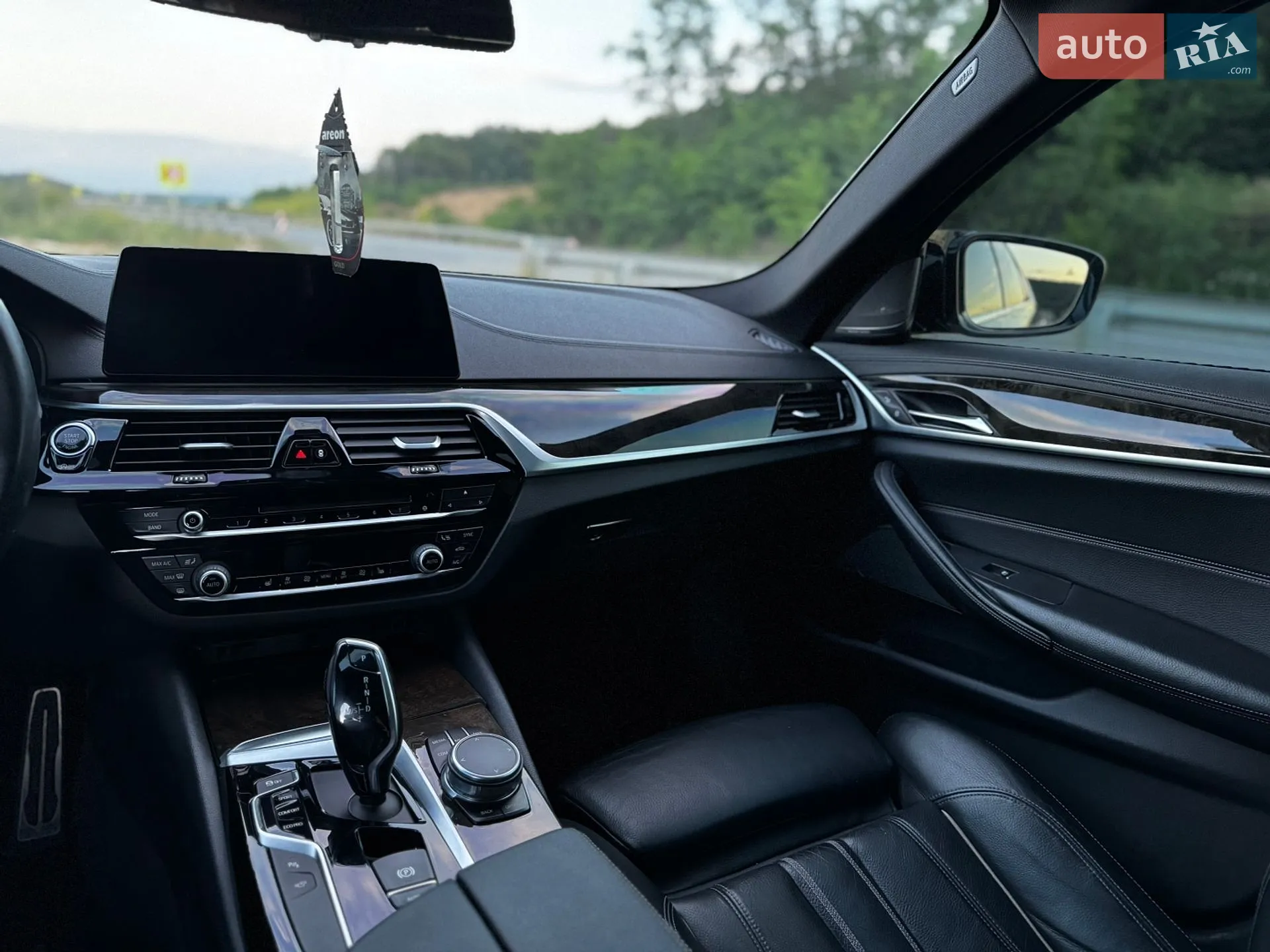 2017 BMW 5er - мініатюра 29
