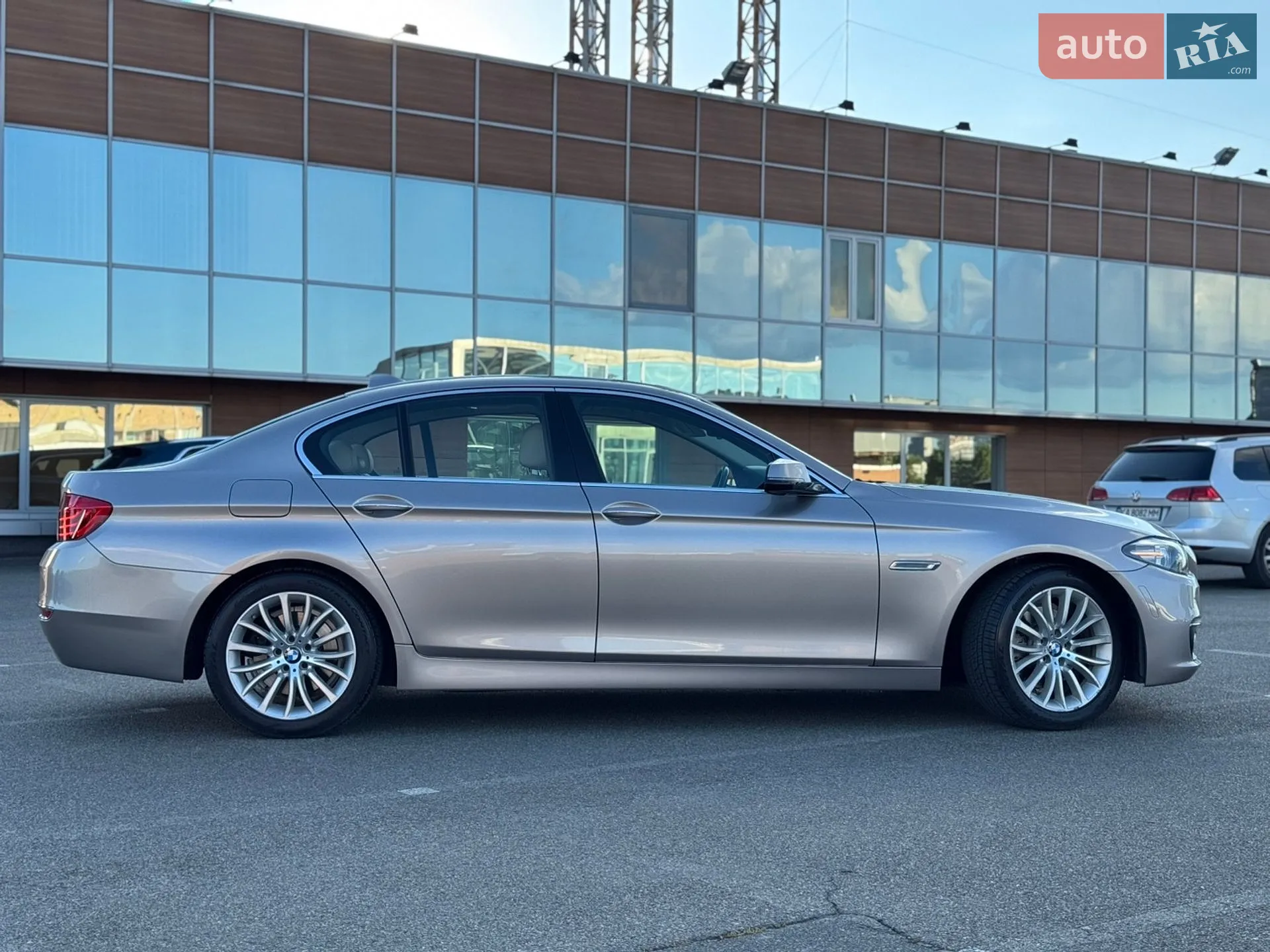 2015 BMW 5er - мініатюра 11
