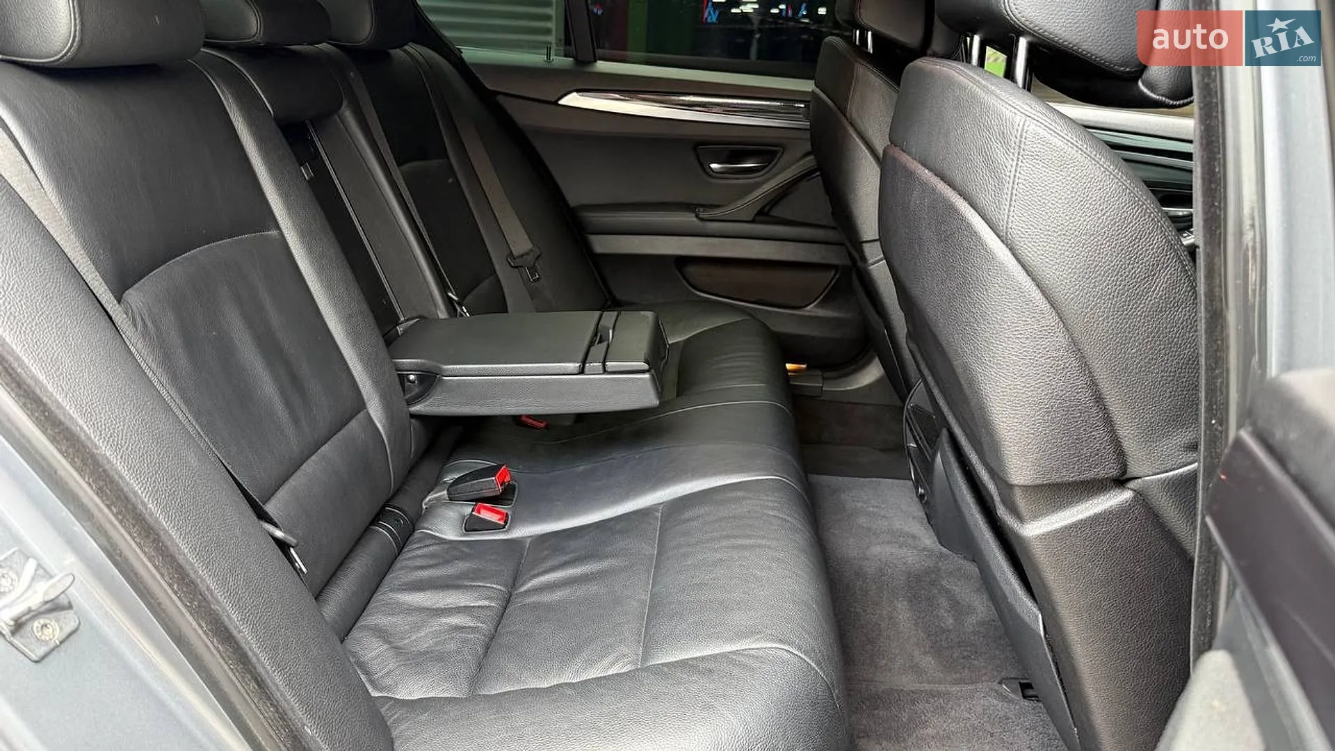 2010 BMW 5er - мініатюра 15