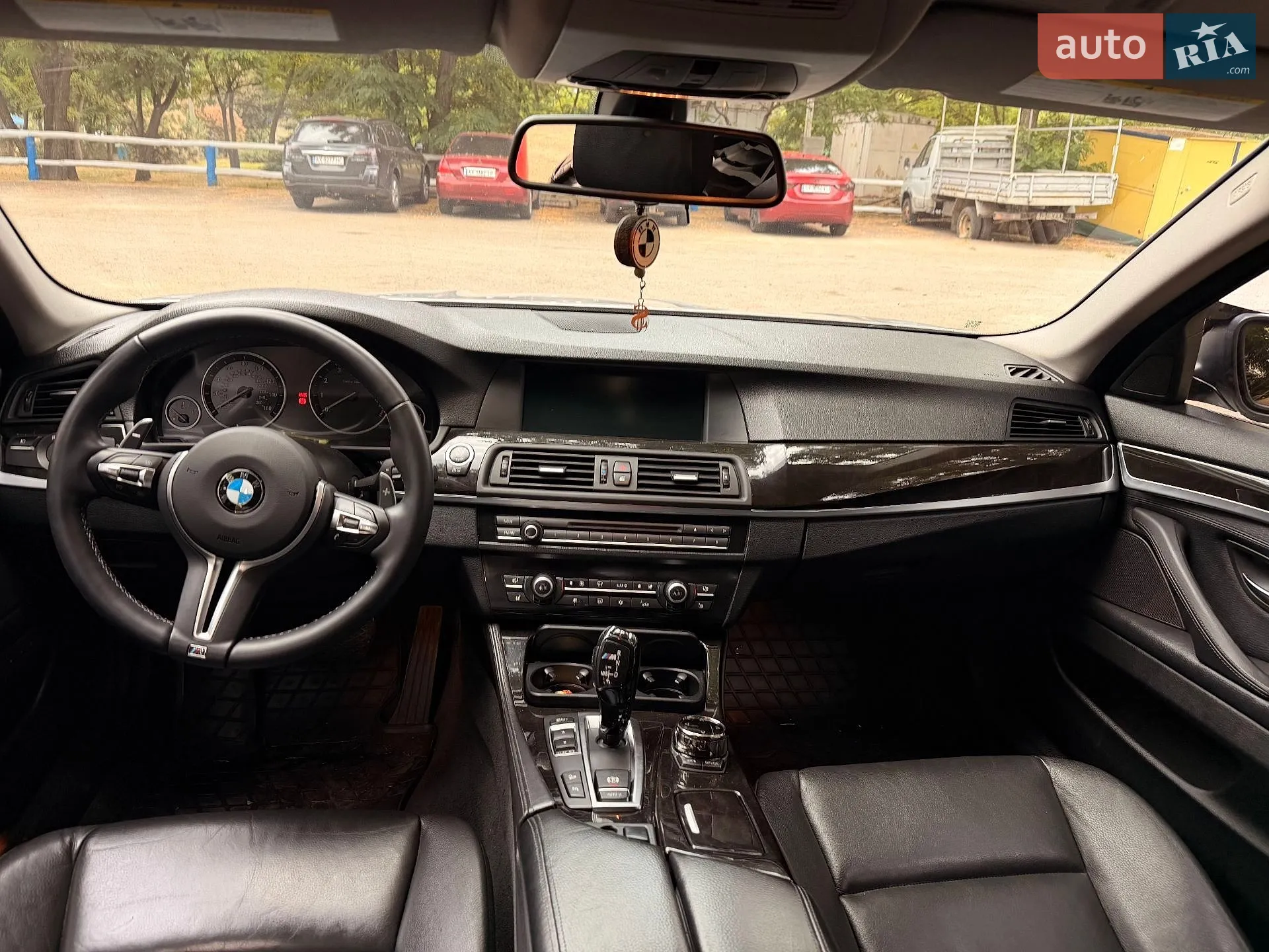 2012 BMW 5er - мініатюра 4