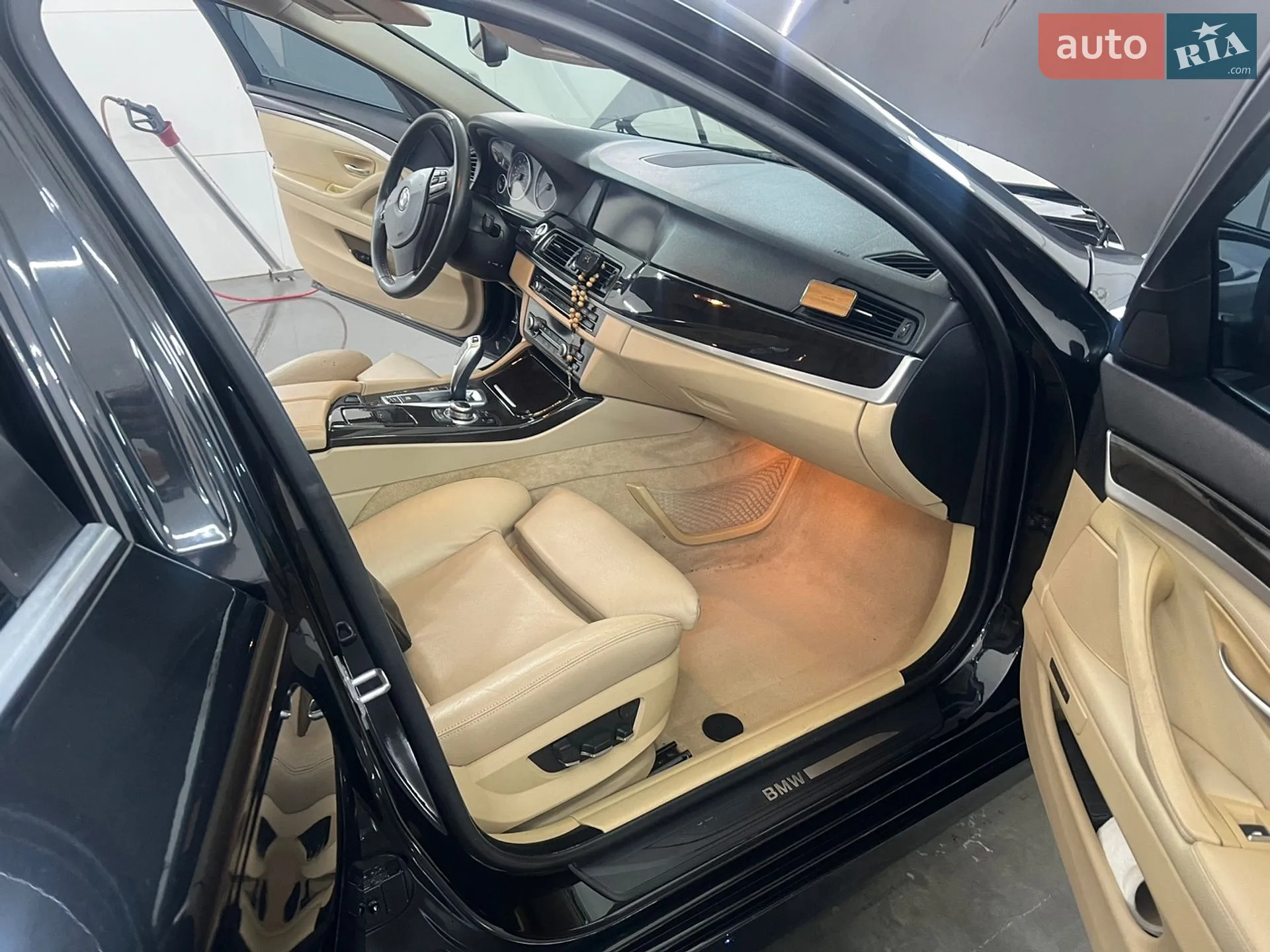 2013 BMW 5er - мініатюра 7