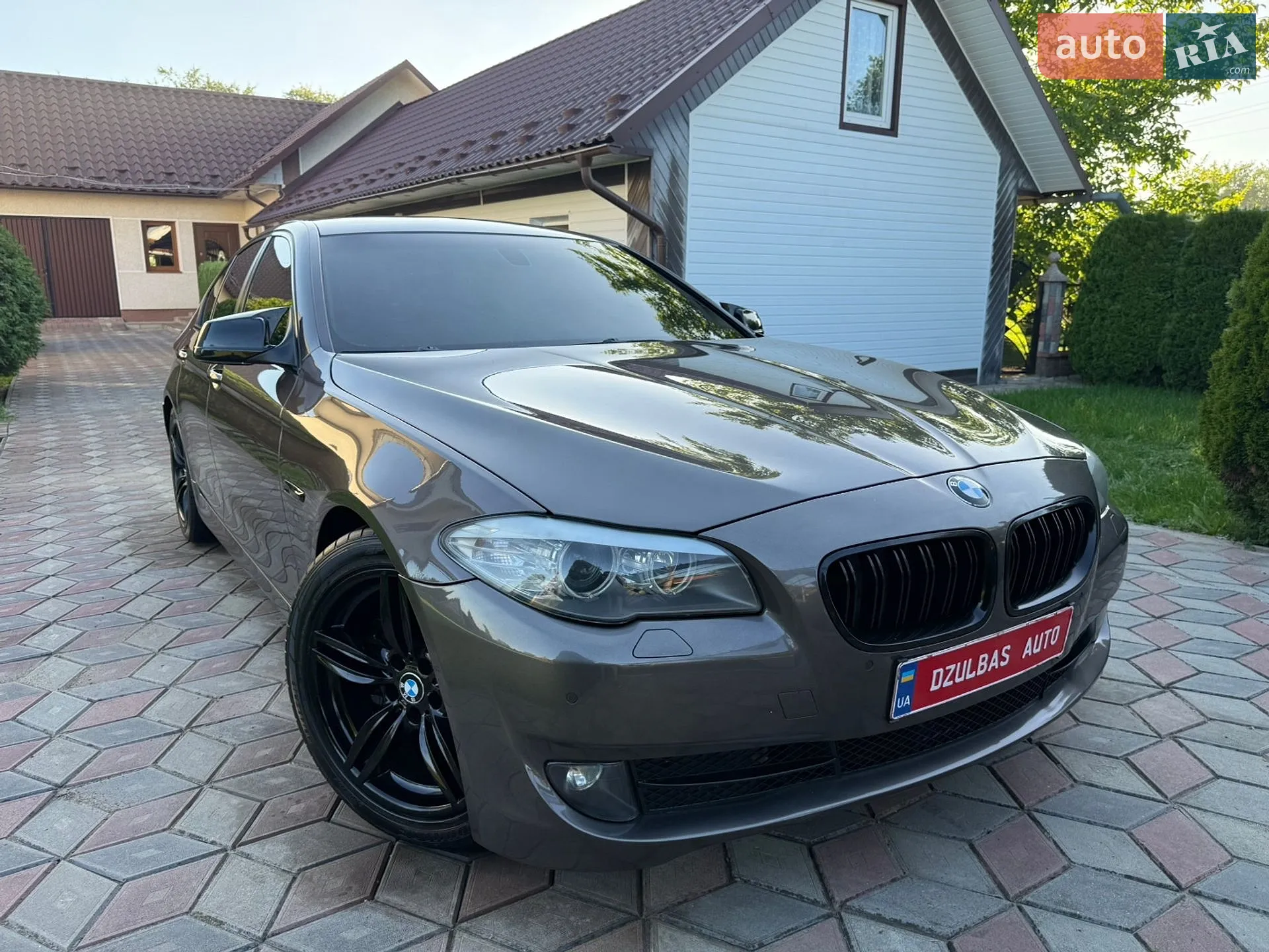 2012 BMW 5er - мініатюра 4
