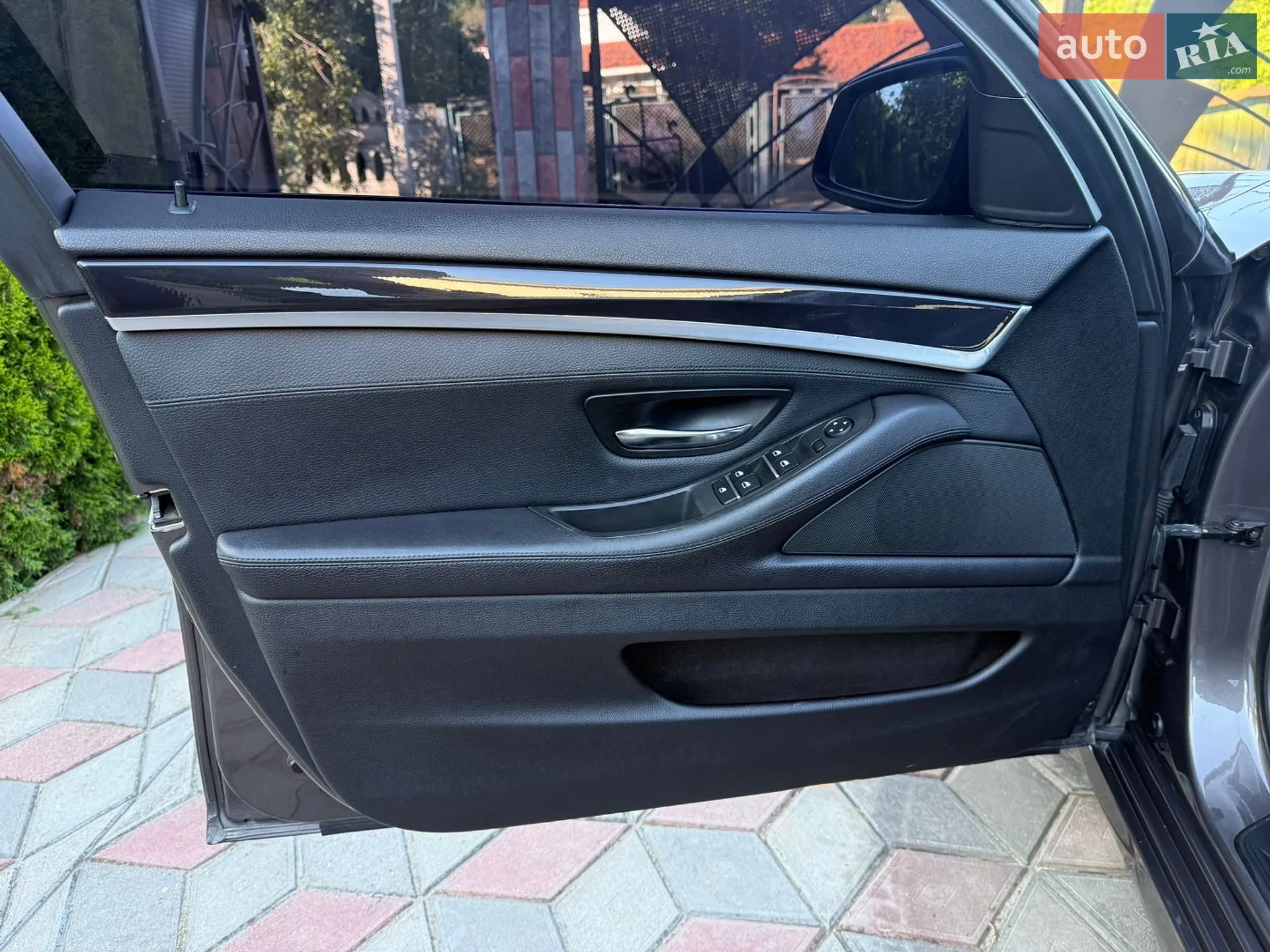2012 BMW 5er - мініатюра 33