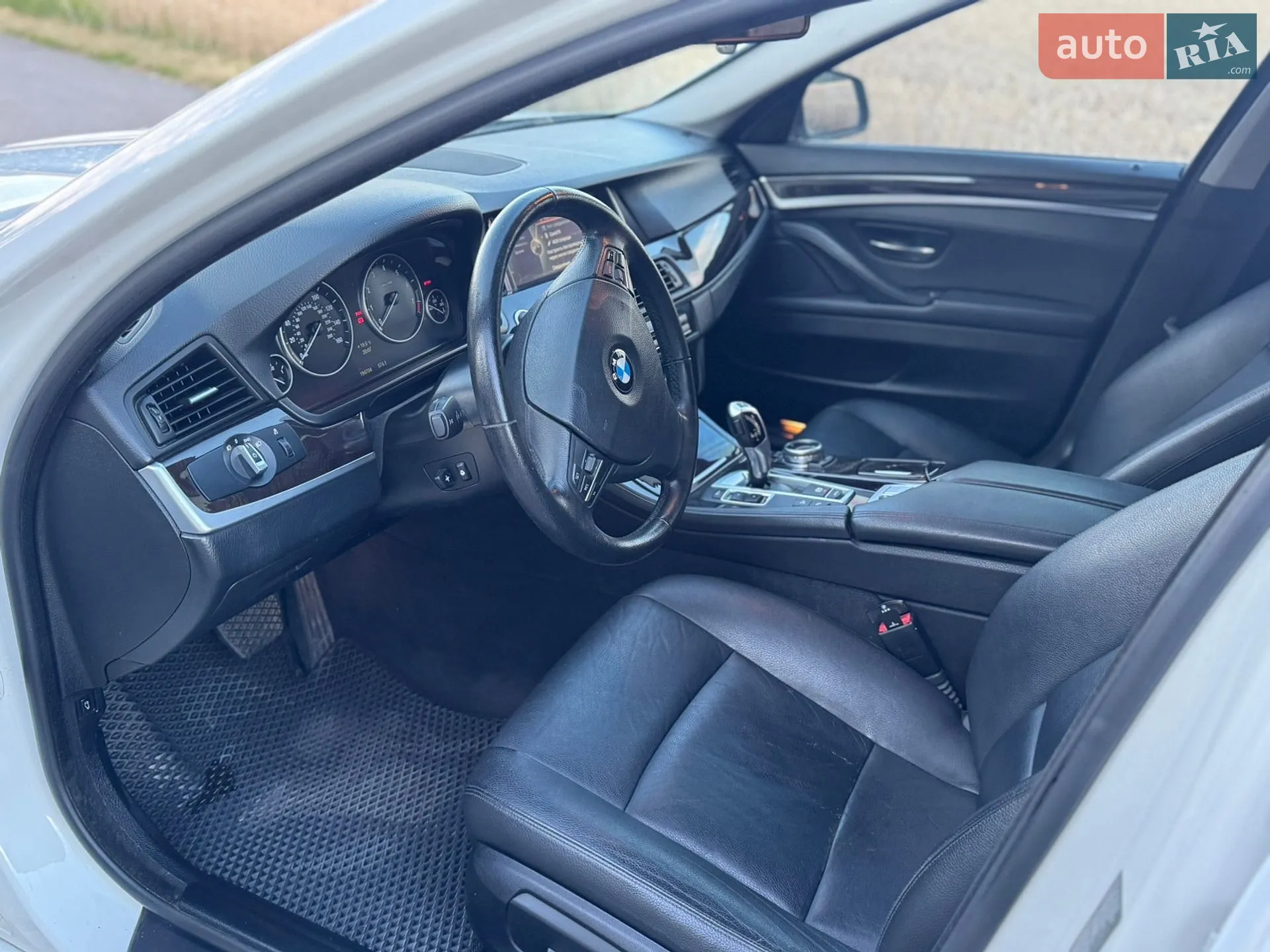 2014 BMW 5er - мініатюра 13