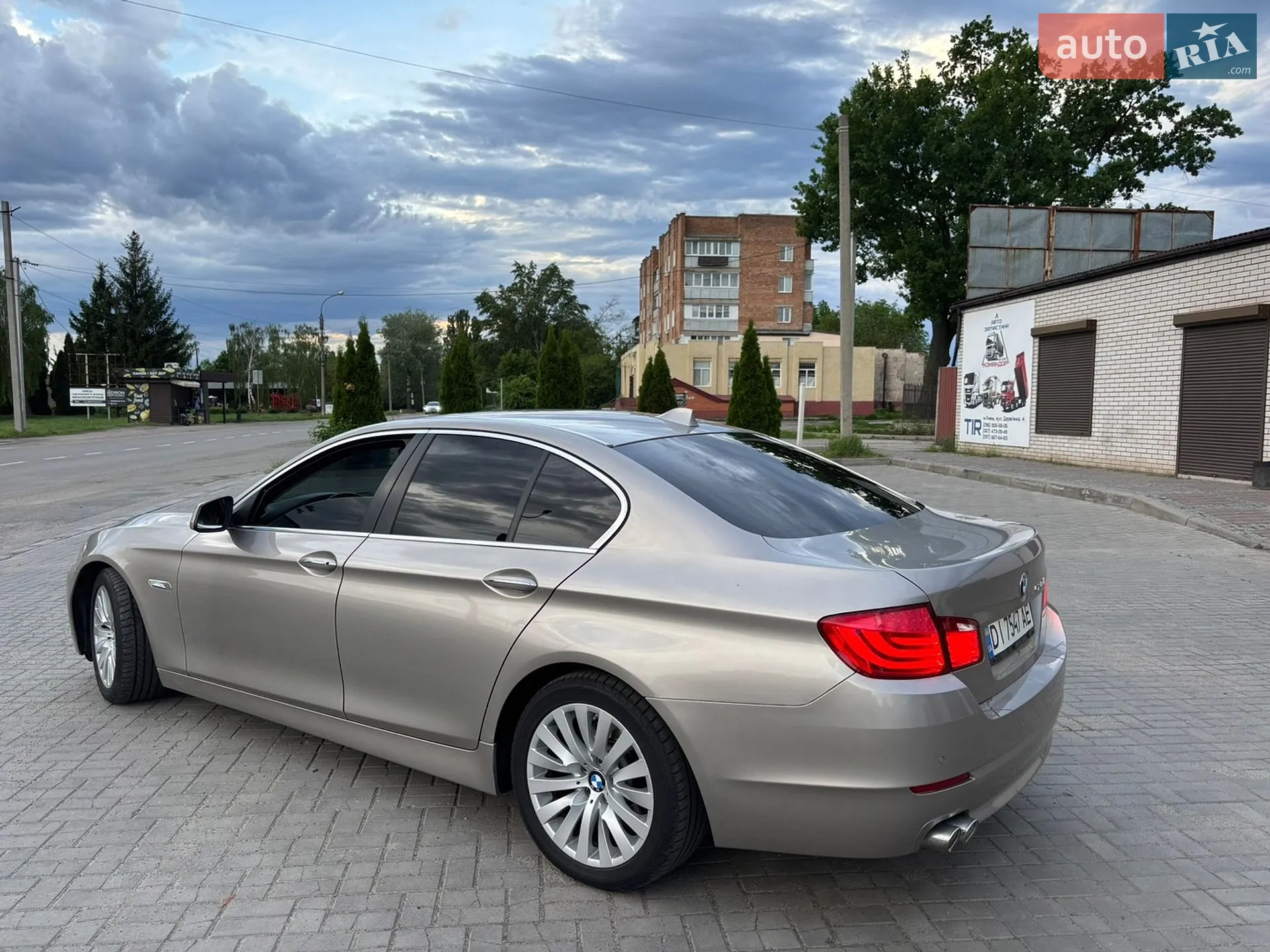 2011 BMW 5er - мініатюра 5