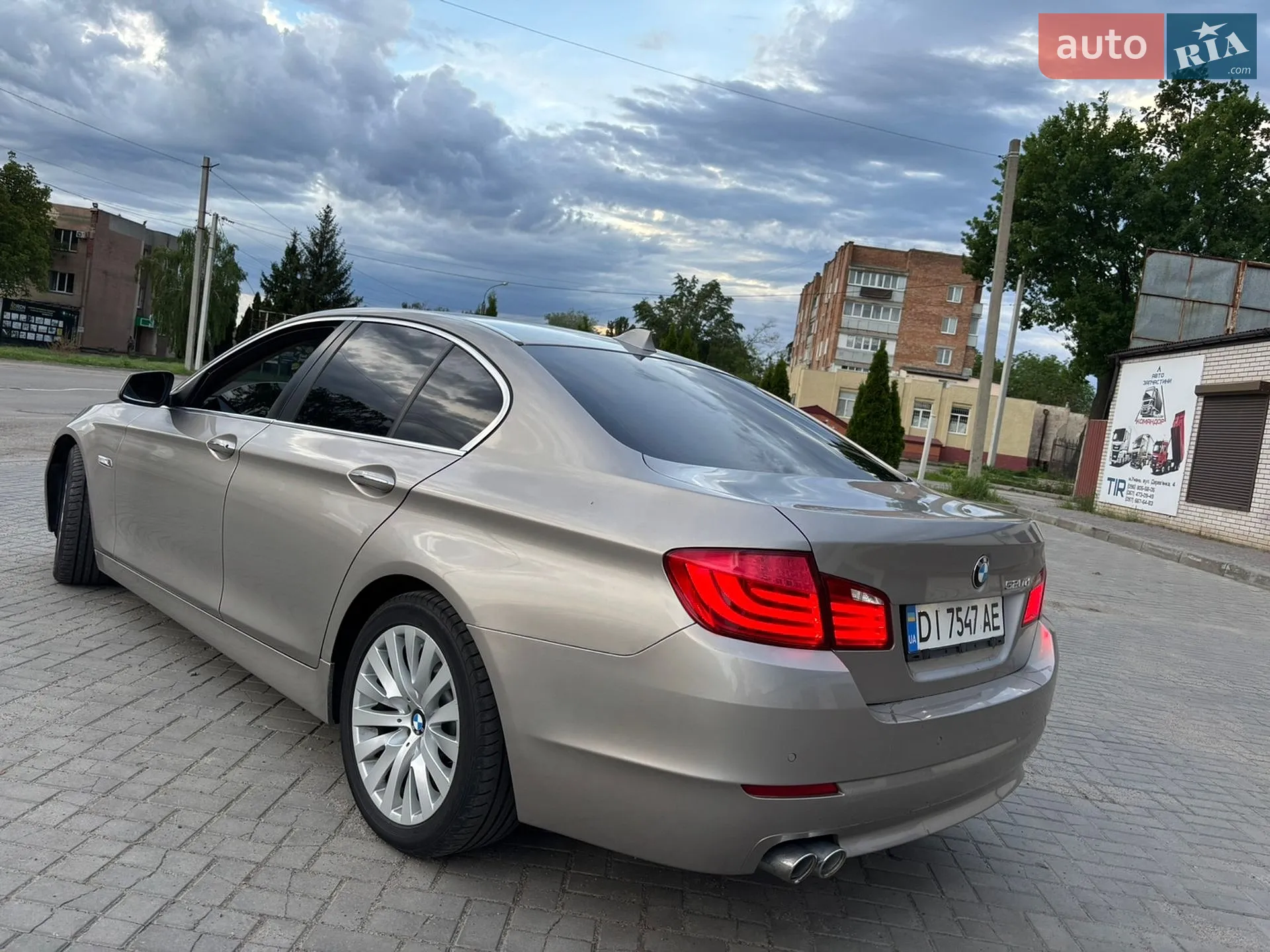 2011 BMW 5er - мініатюра 6