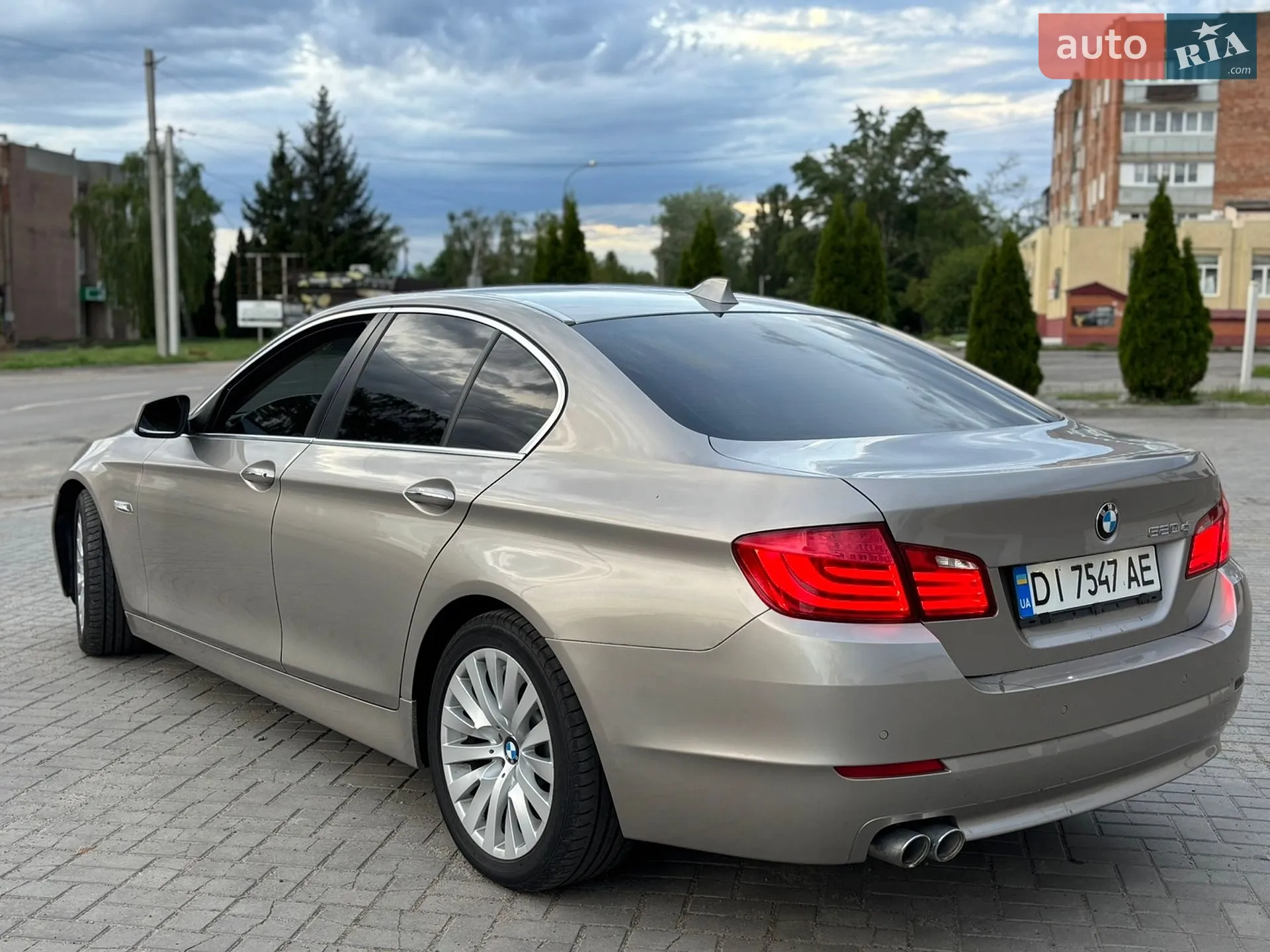2011 BMW 5er - мініатюра 7