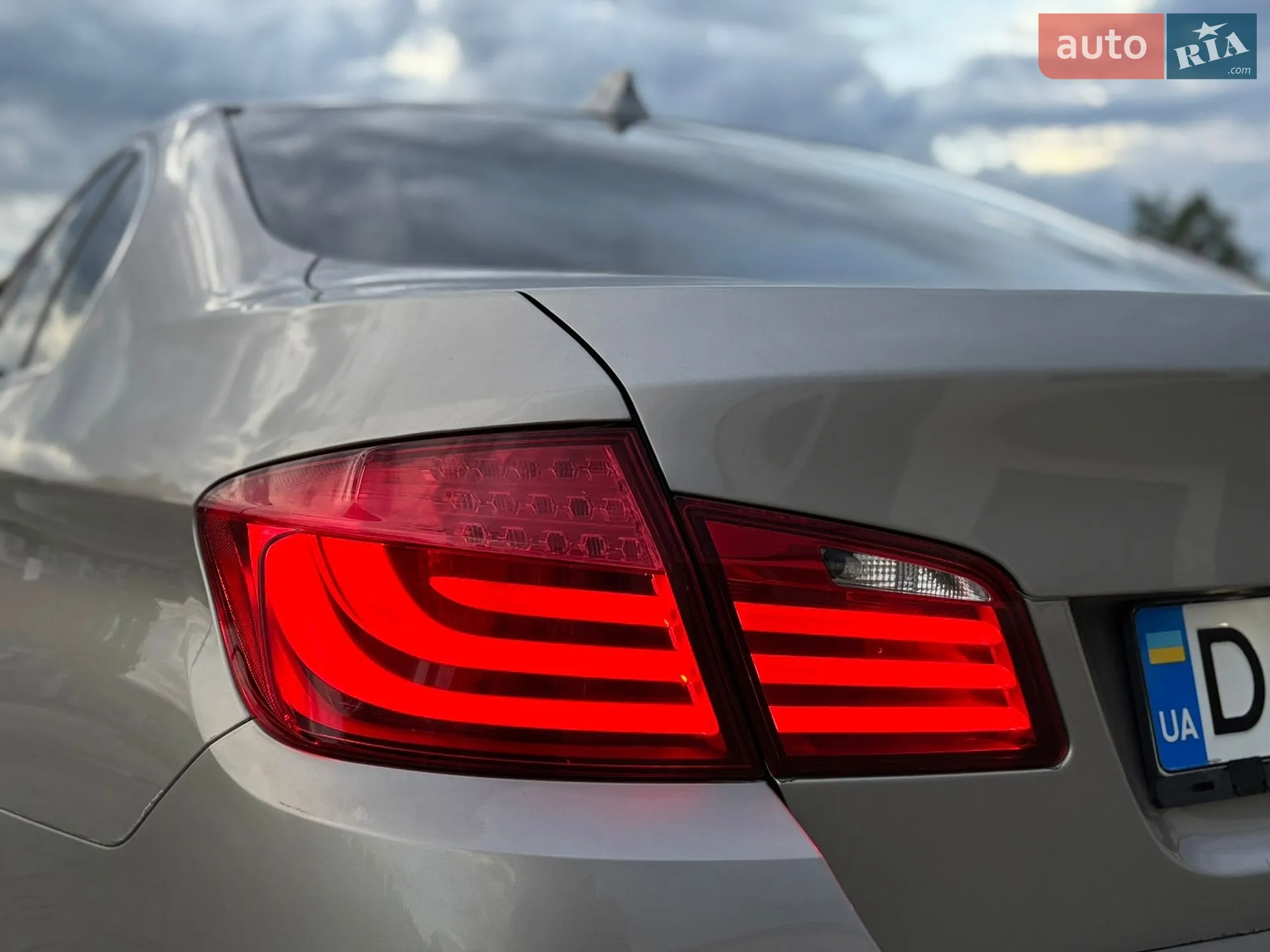 2011 BMW 5er - мініатюра 23