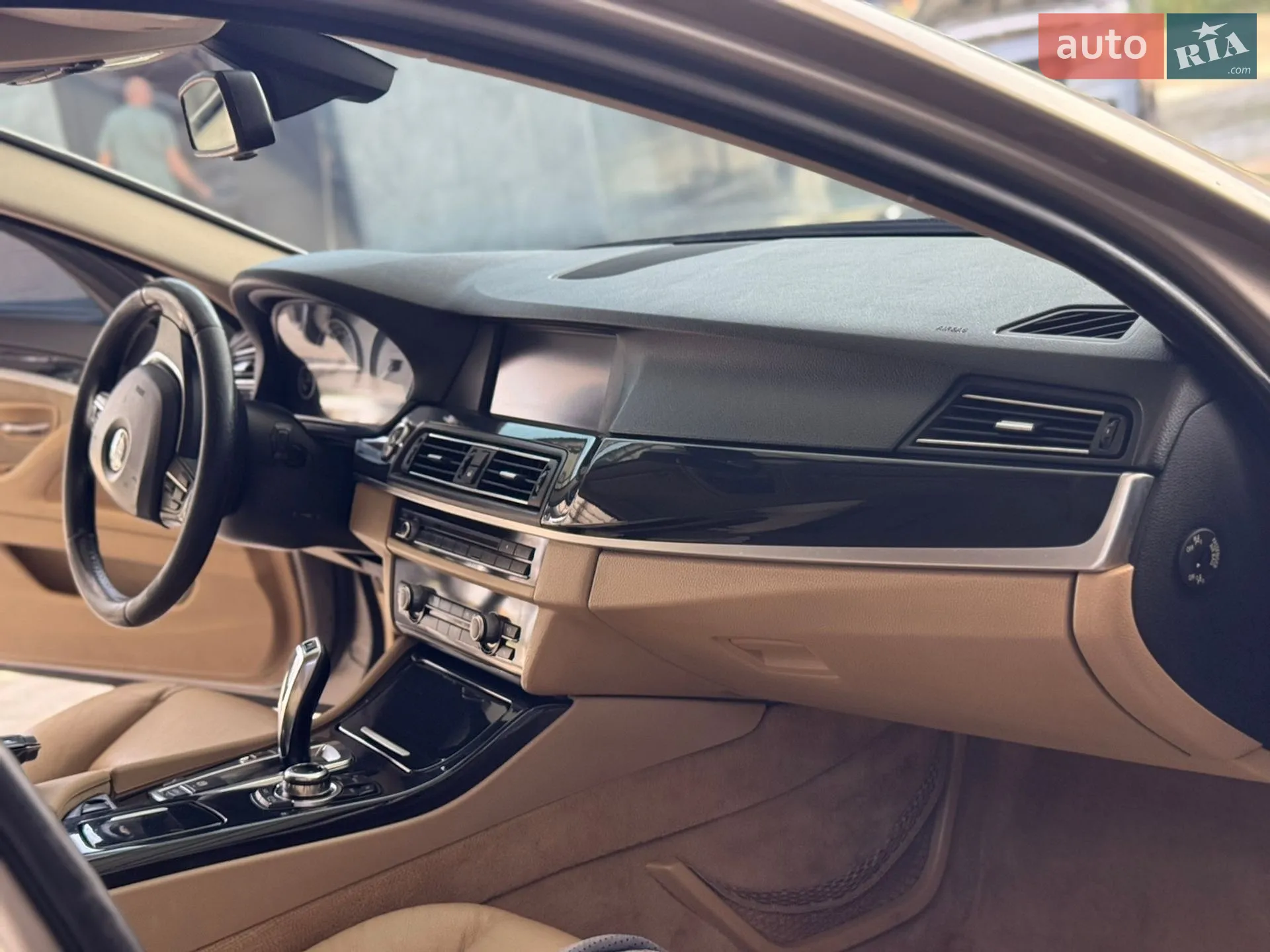 2011 BMW 5er - мініатюра 27