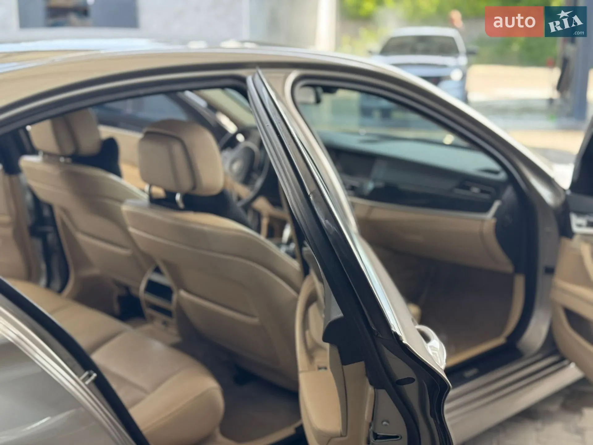 2011 BMW 5er - мініатюра 28