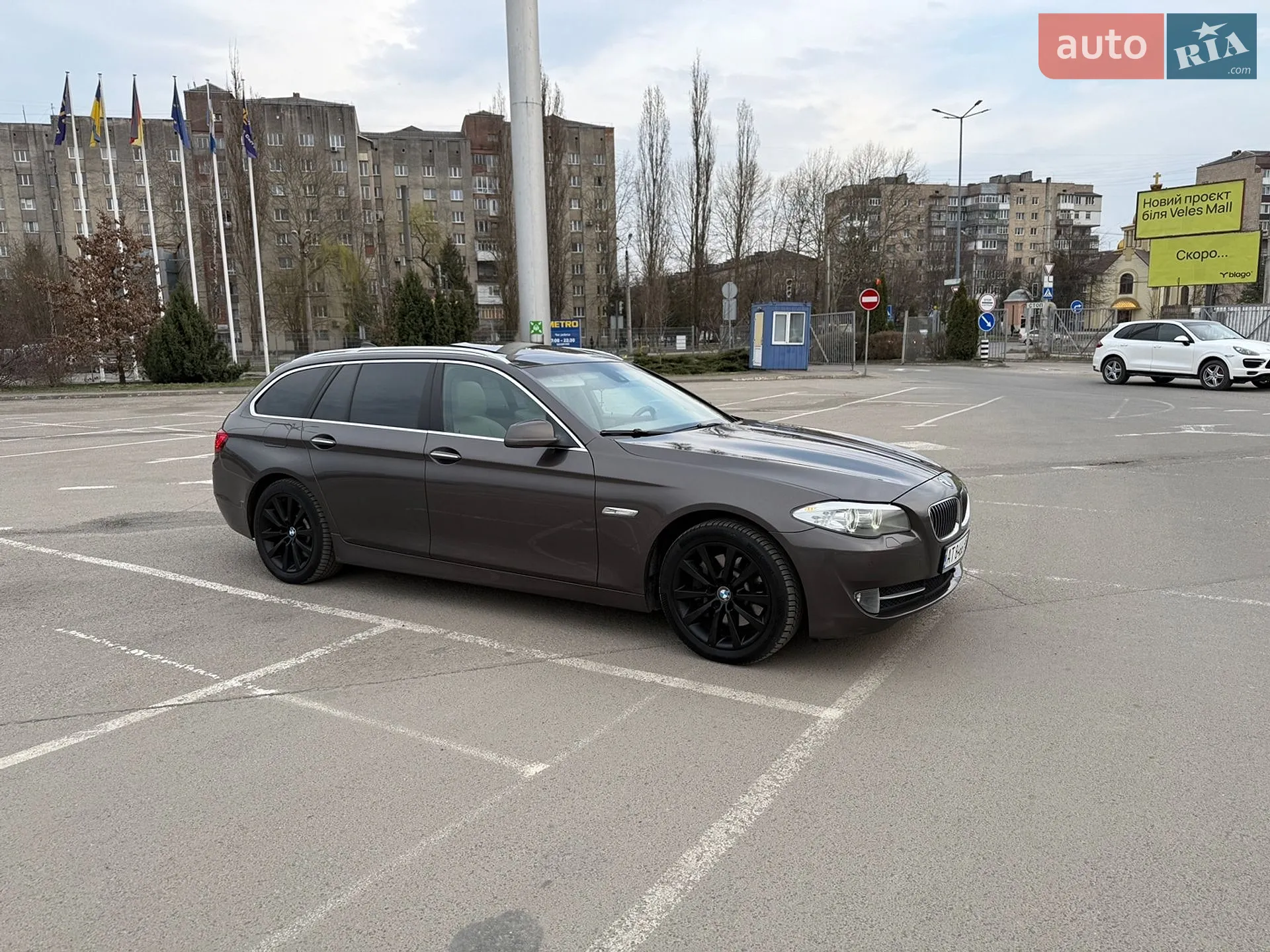 2011 BMW 5er - мініатюра 4