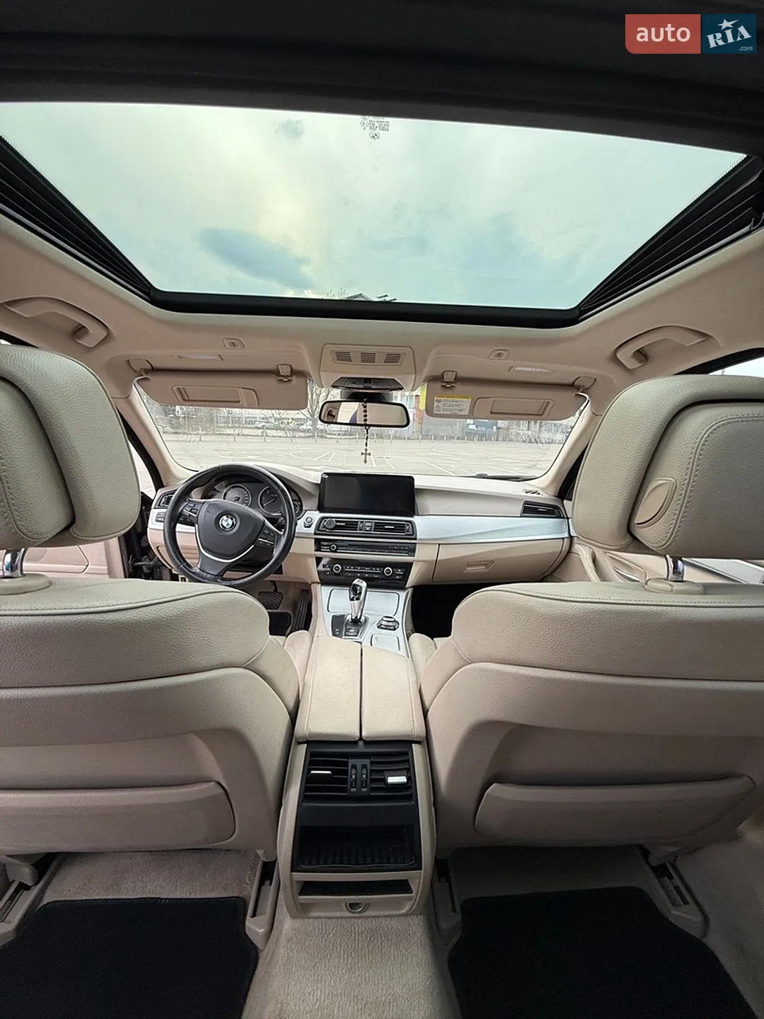 2011 BMW 5er - мініатюра 10