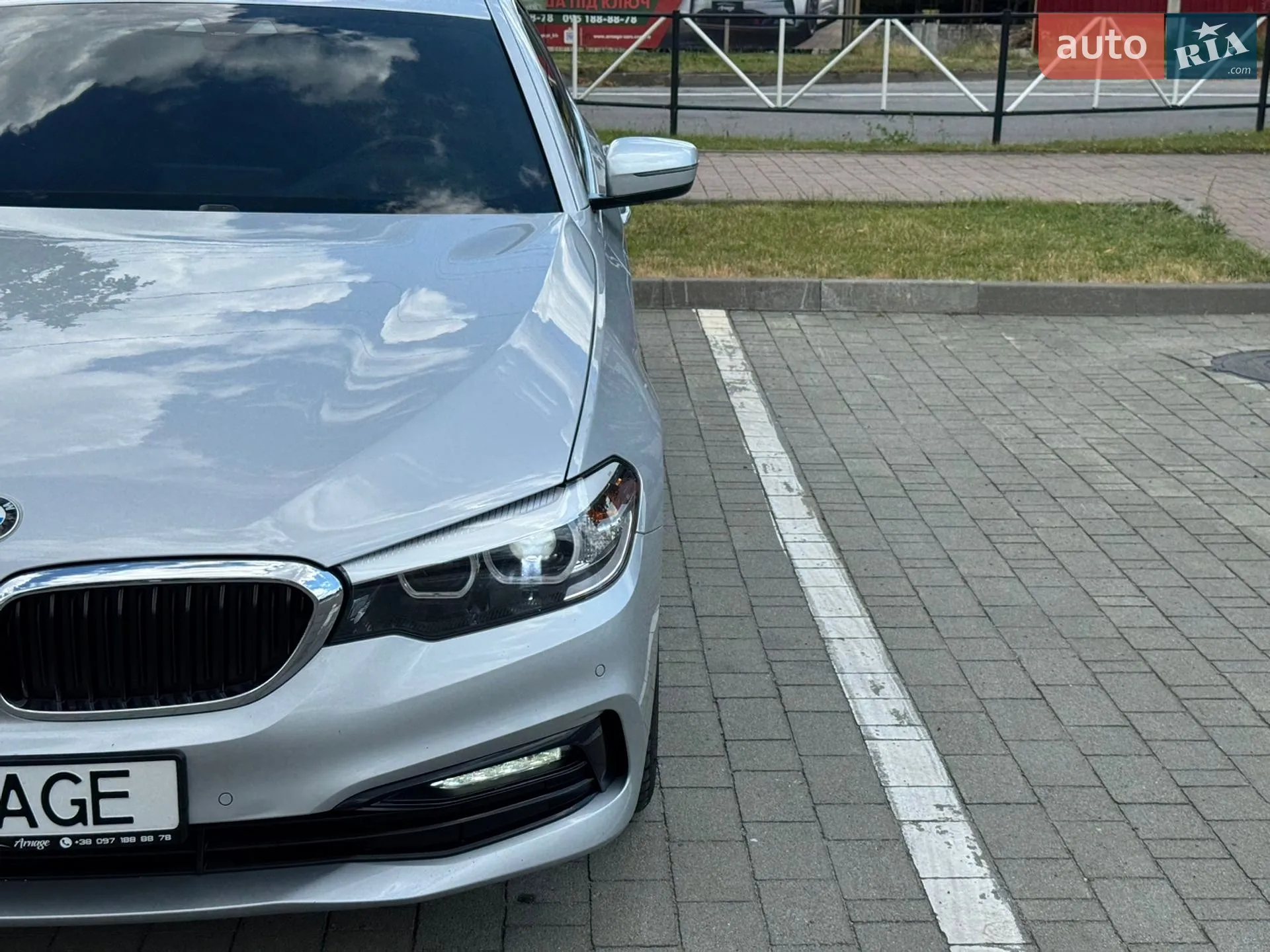 2017 BMW 5er - мініатюра 8