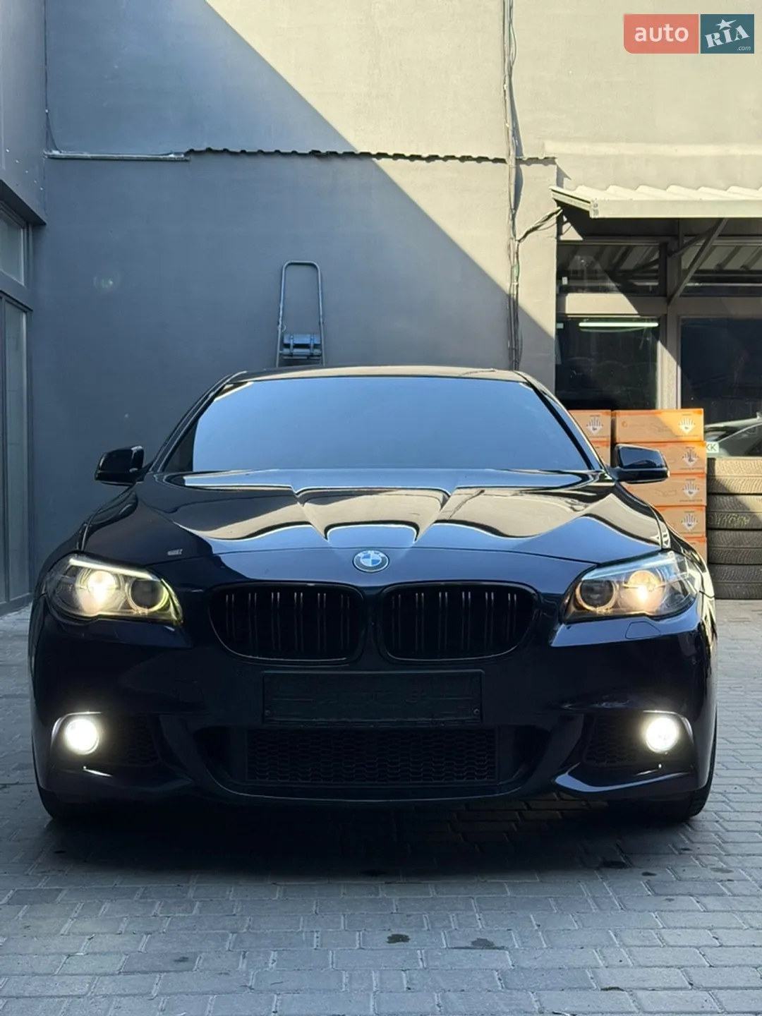 2012 BMW 5er - мініатюра 9