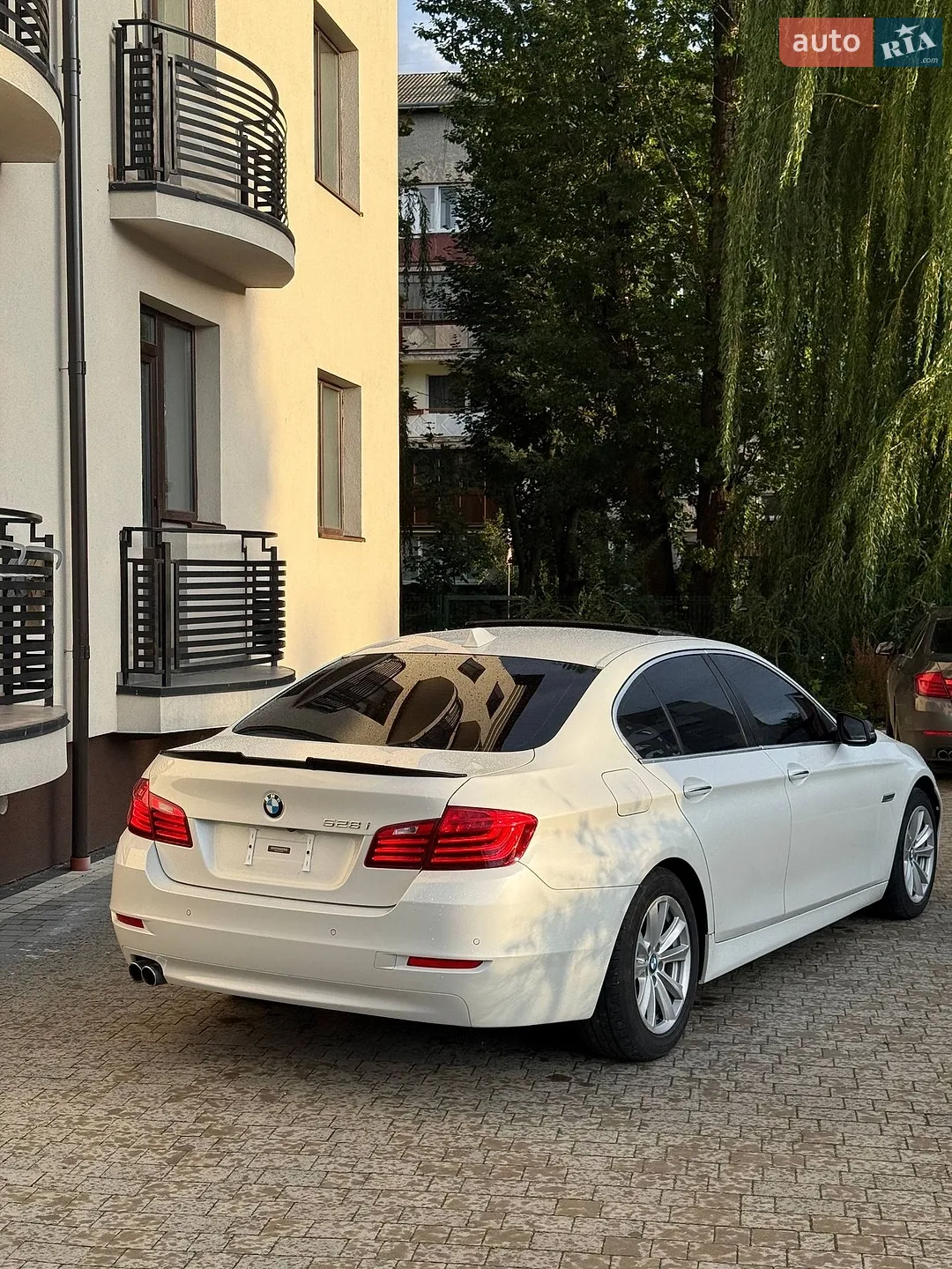 2015 BMW 5er - мініатюра 2