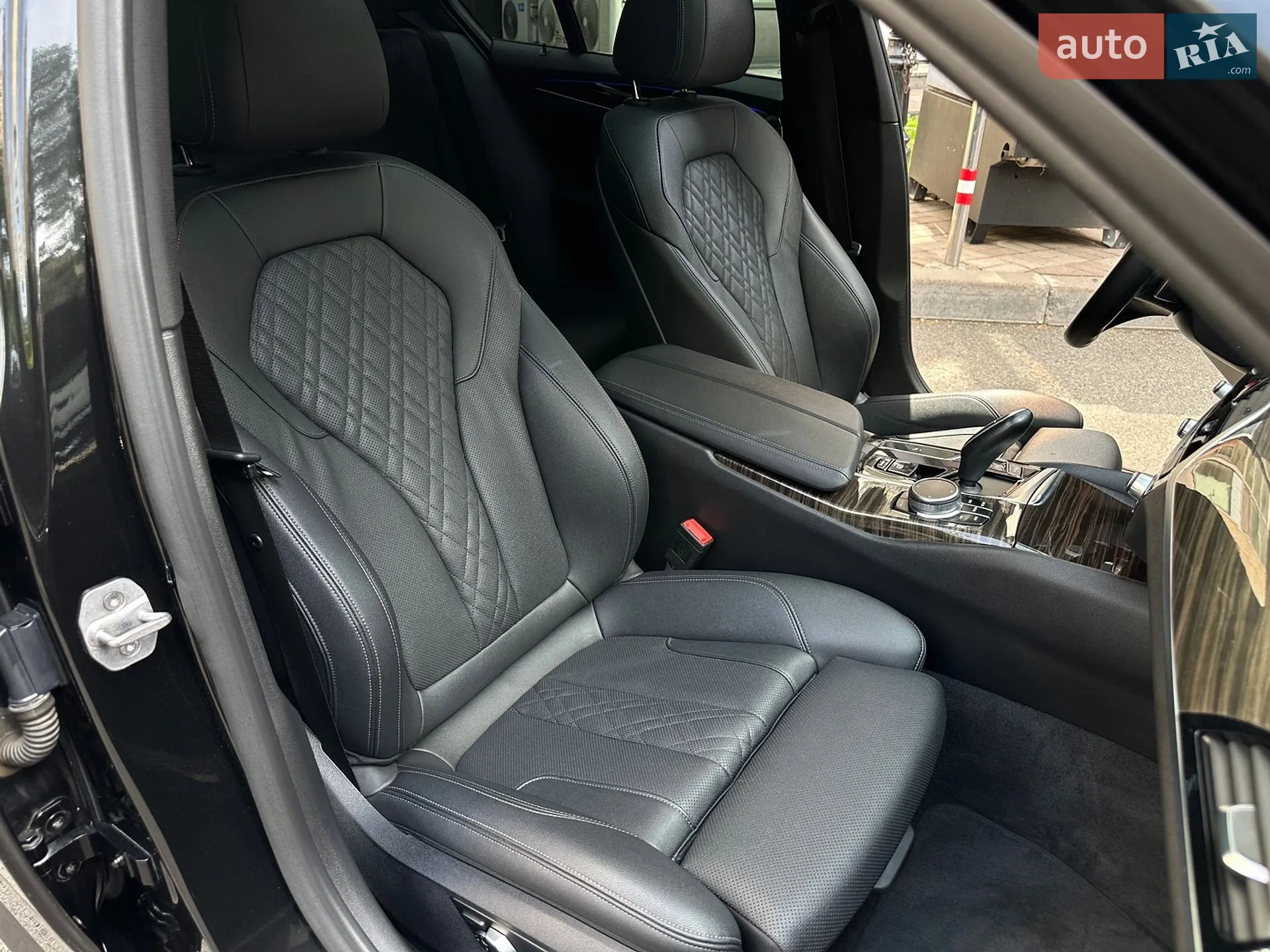 2022 BMW 5er - мініатюра 18