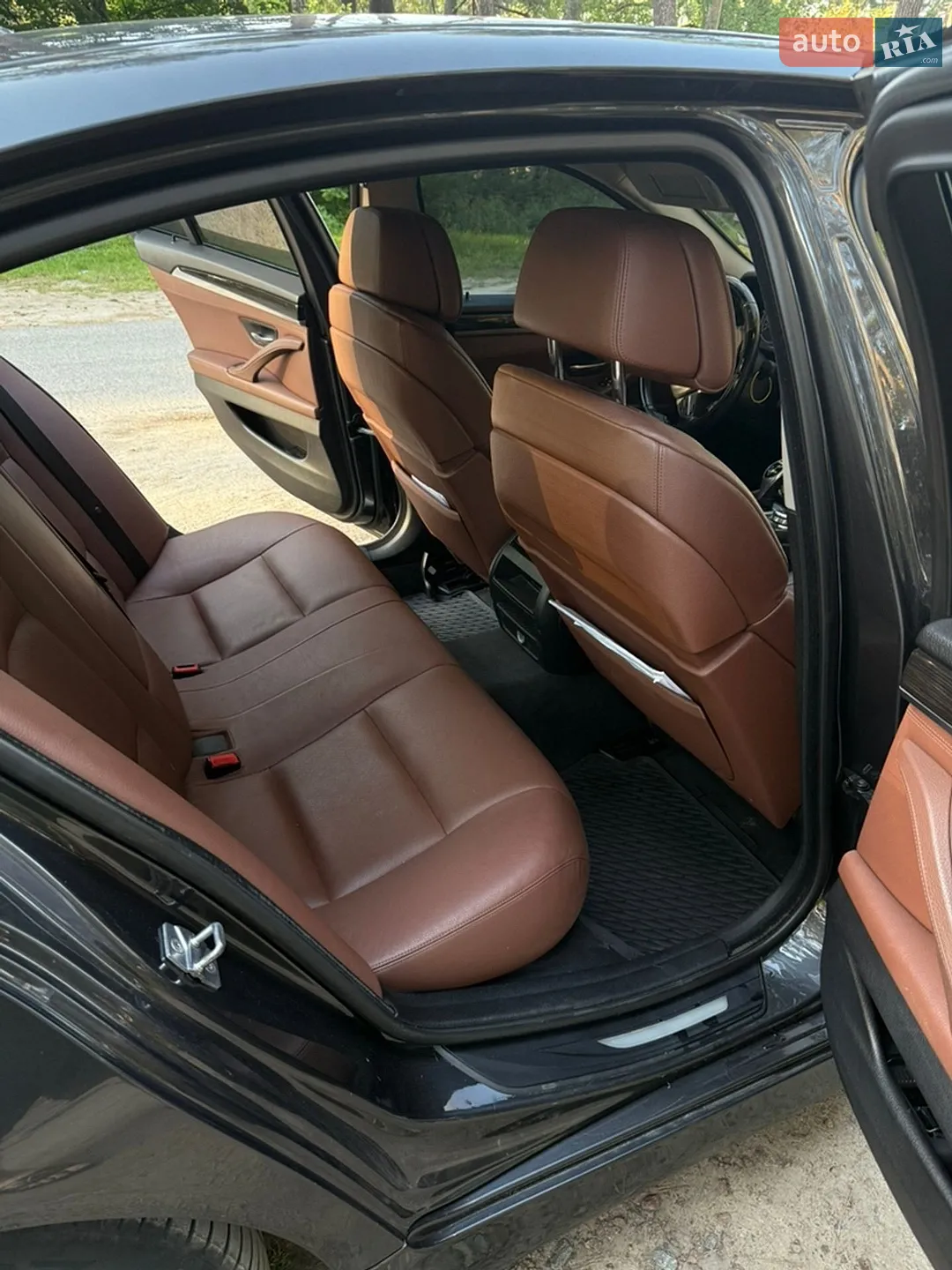 2010 BMW 5er - мініатюра 12