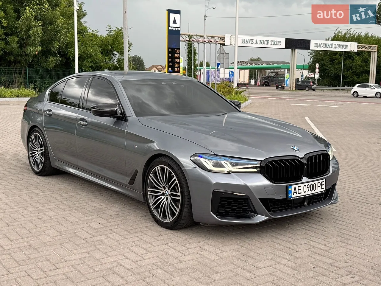 2017 BMW 5er - мініатюра 18