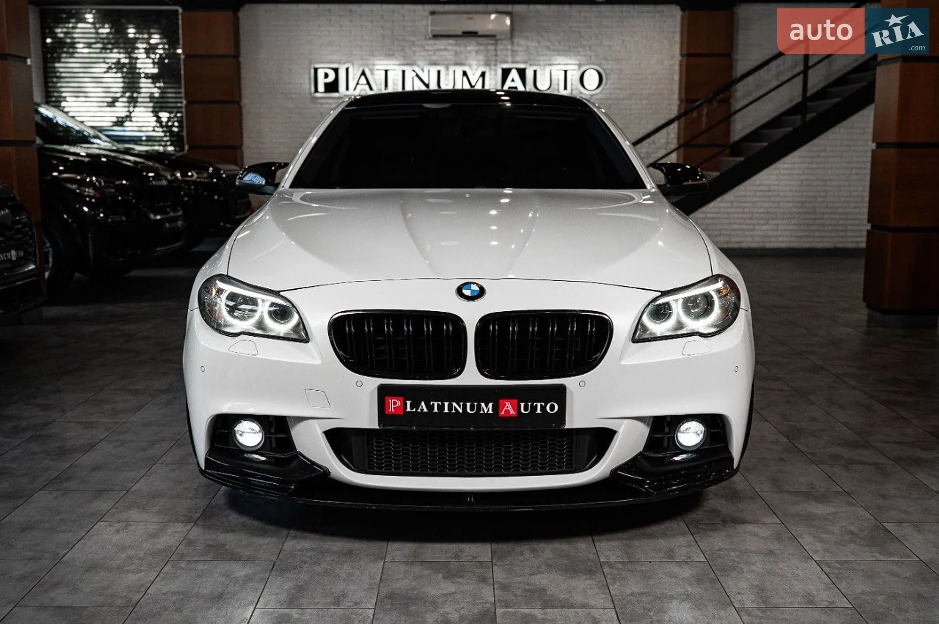 2016 BMW 5er - мініатюра 2