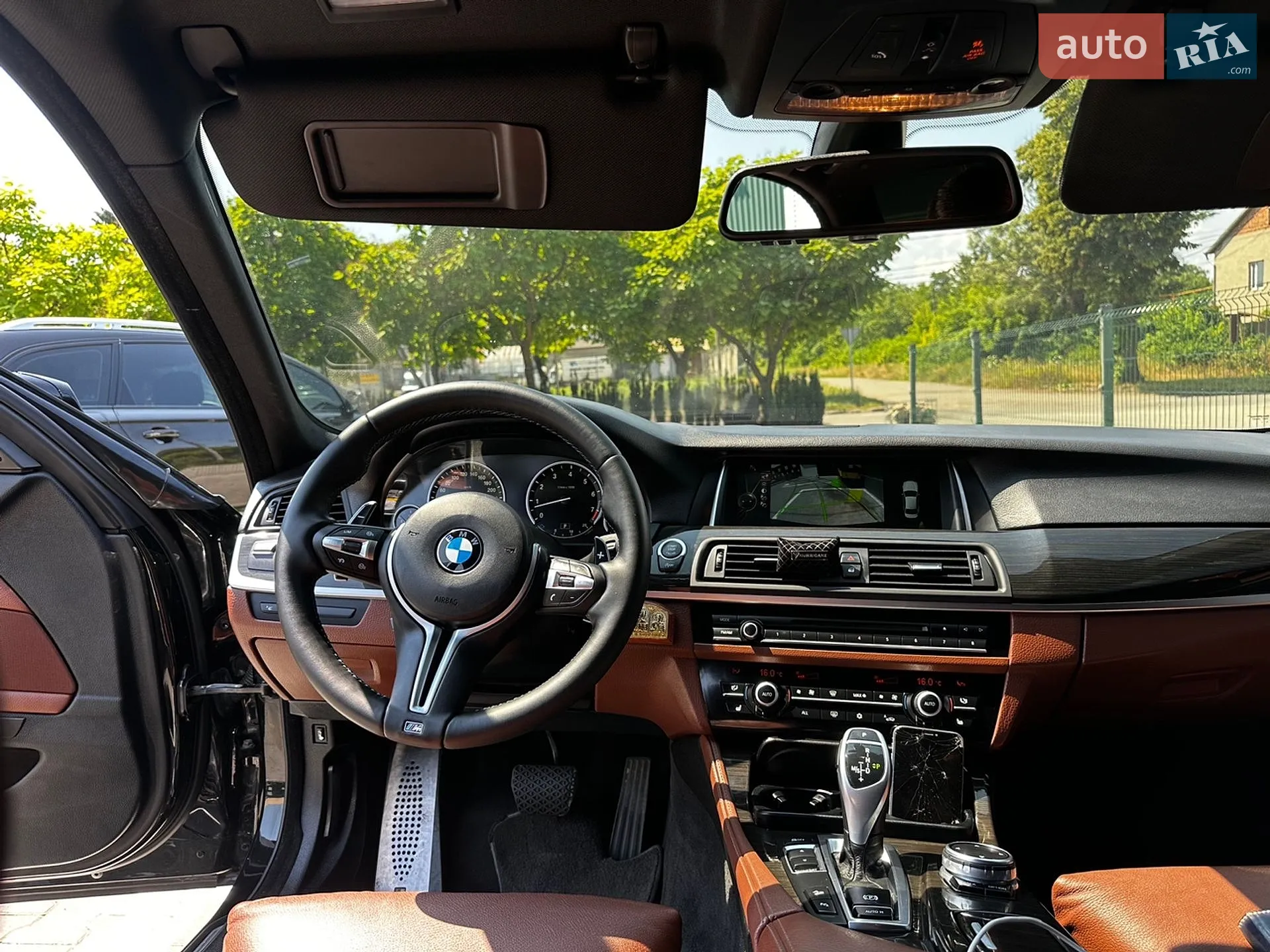 2011 BMW 5er - мініатюра 11