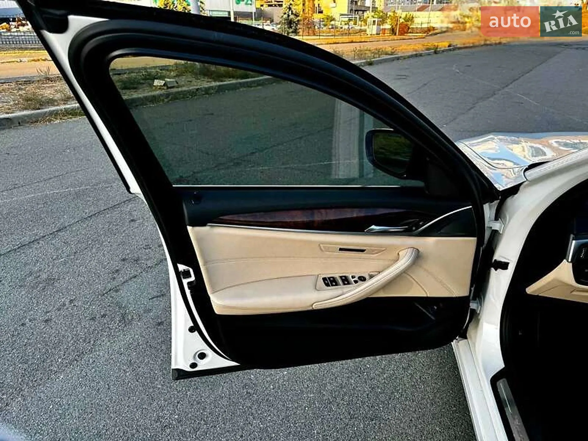 2017 BMW 5er - мініатюра 26