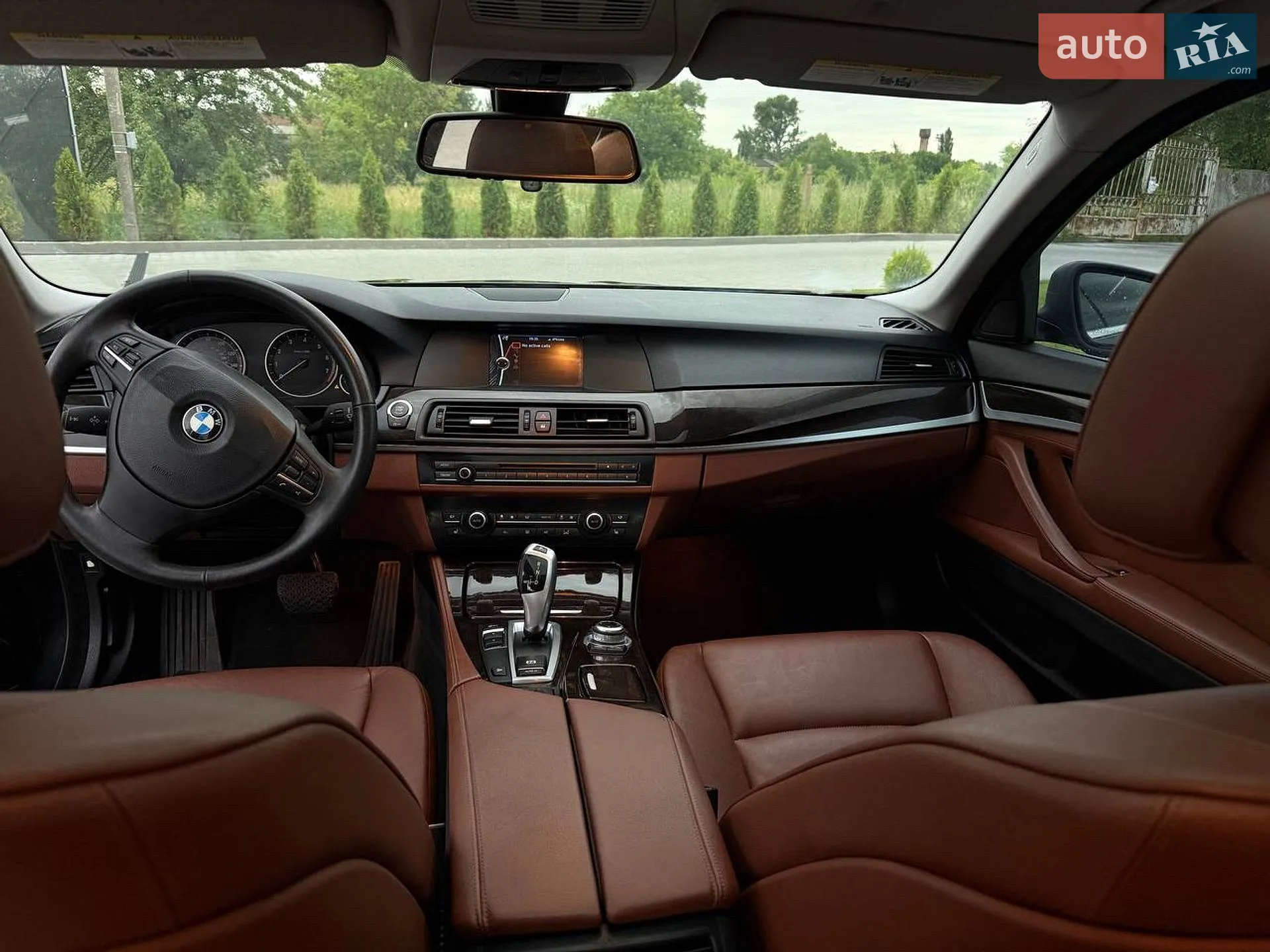 2012 BMW 5er - мініатюра 2