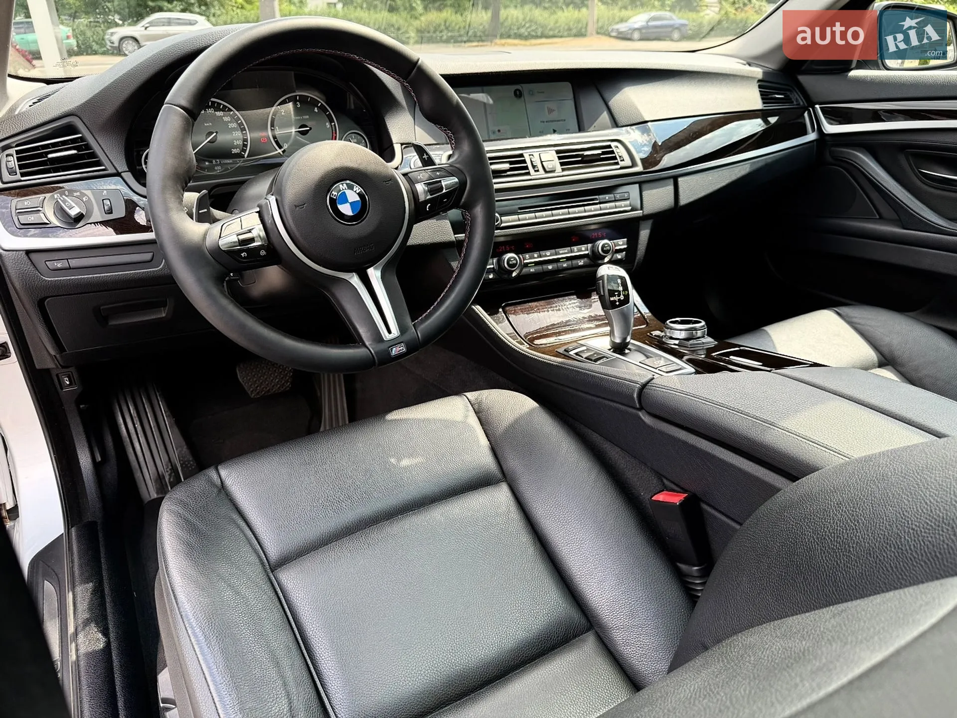 2012 BMW 5er - мініатюра 24