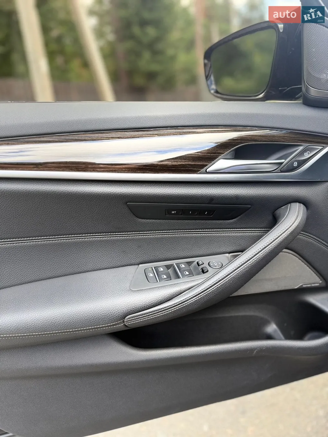 BMW 5 Series 2020 VIN WBAJS1C06LWW80811 фото оголошення 16 з 18