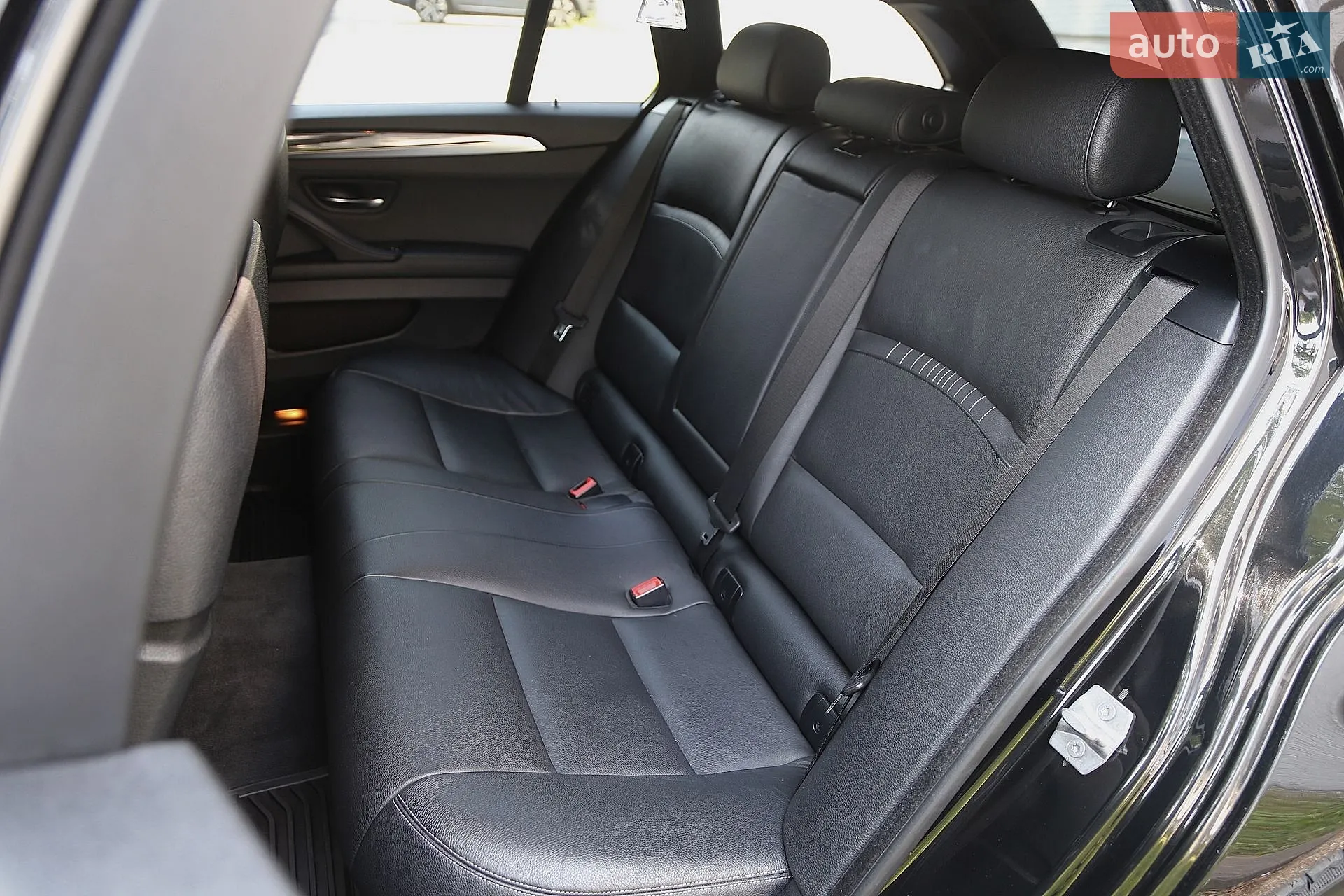 2016 BMW 5er - мініатюра 9
