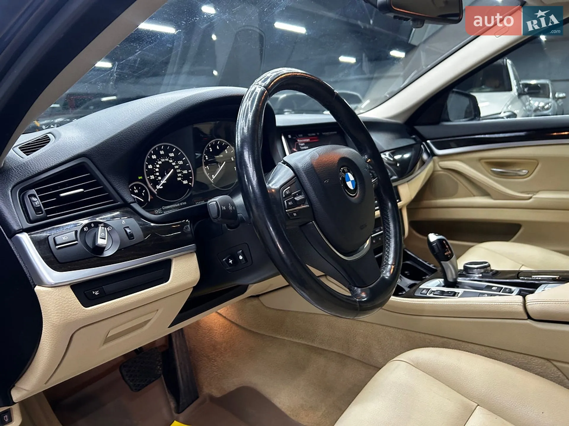 2015 BMW 5er - мініатюра 14