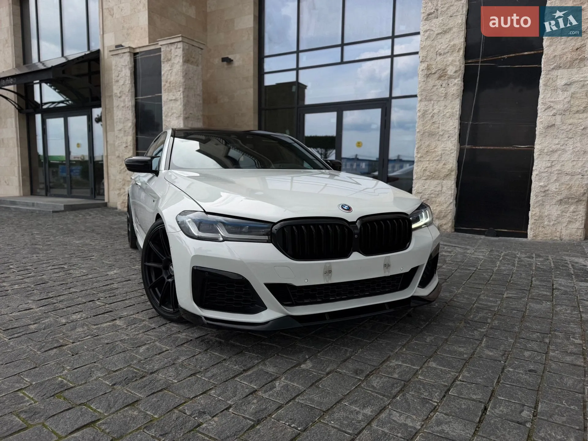 2017 BMW 5er - мініатюра 17