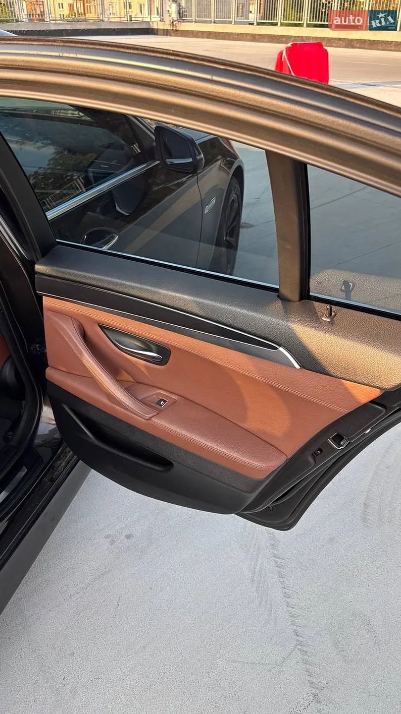 2016 BMW 5er - мініатюра 10