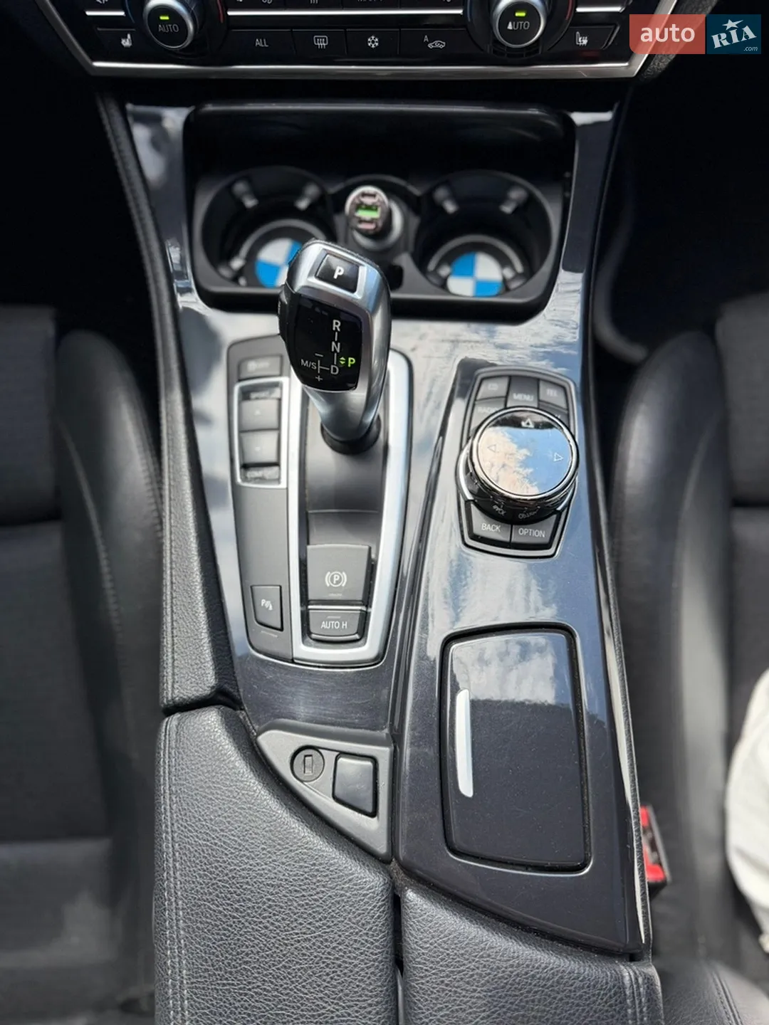 2012 BMW 5er - мініатюра 13