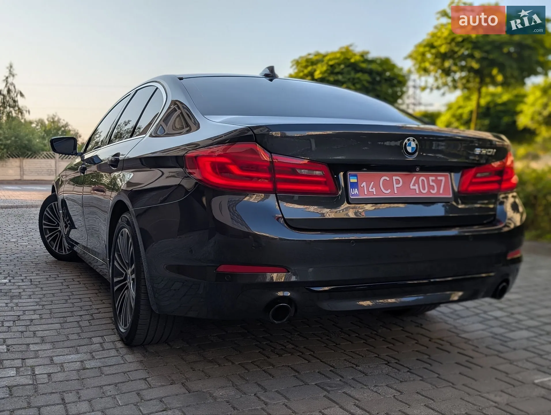 BMW 5 Series 2017 VIN WBAJA5C35HG894016 фото оголошення 27 з 86